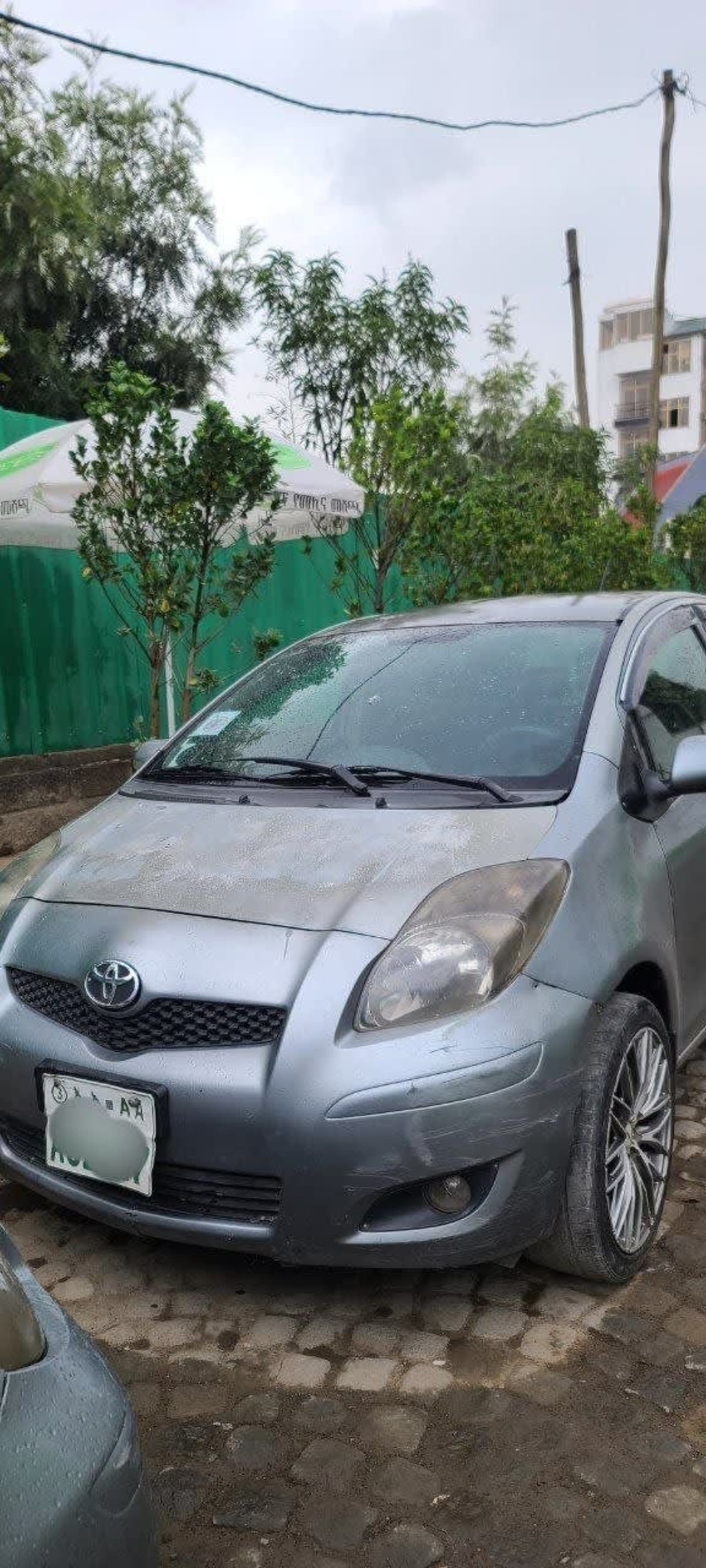 2008 Toyota Yaris Compact — photo 3