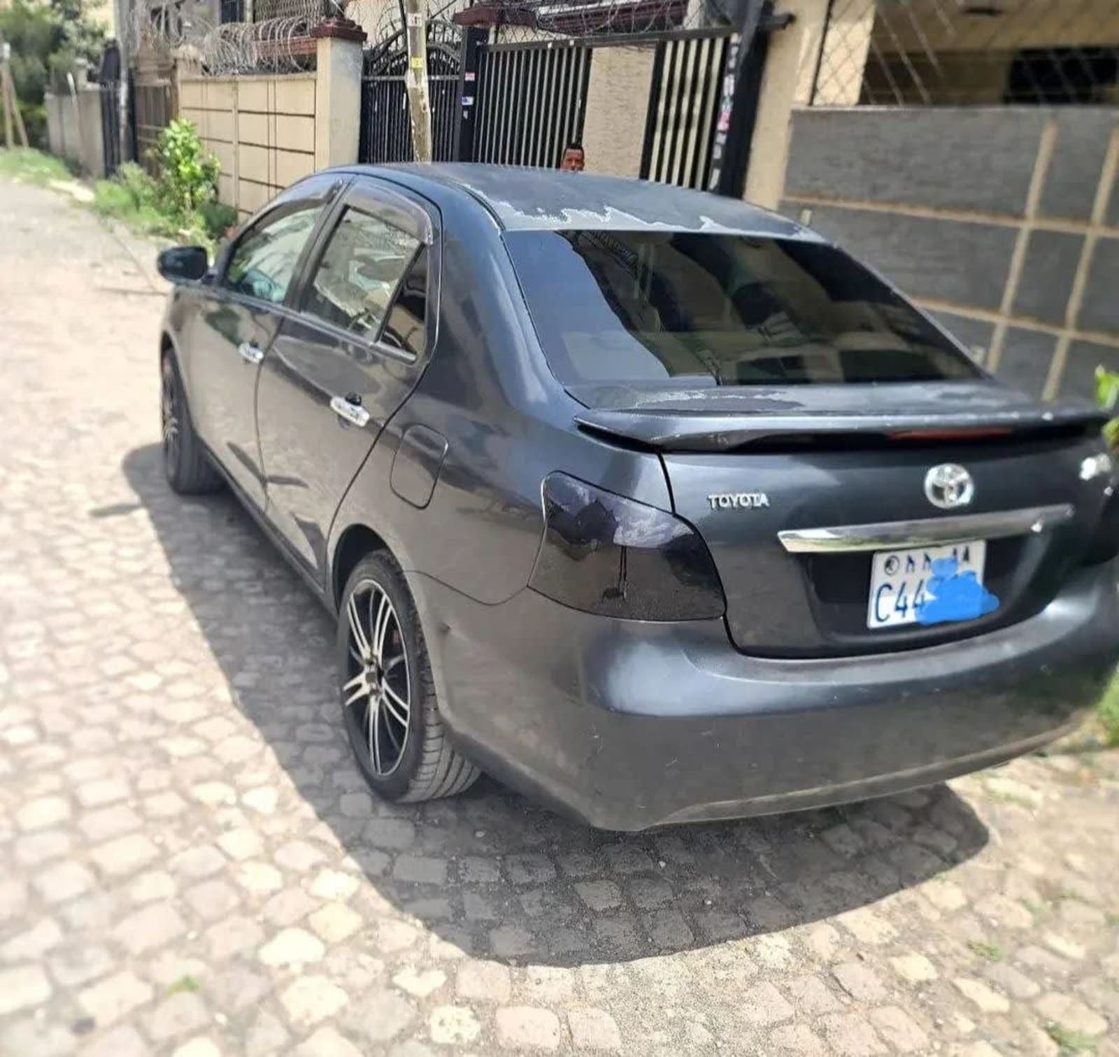 2010 Toyota Yaris Belta