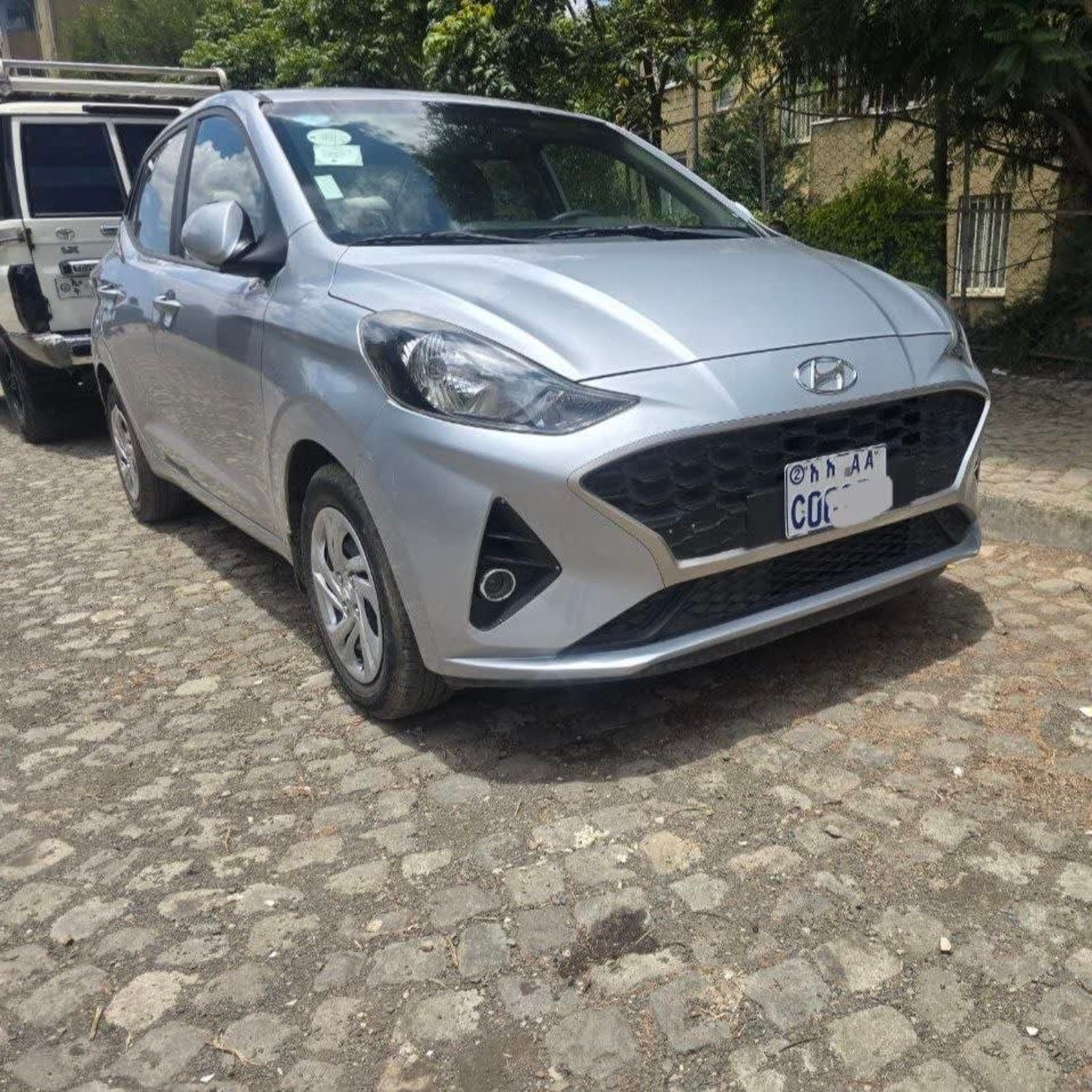 2022 Hyundai Grand i10 — photo 5