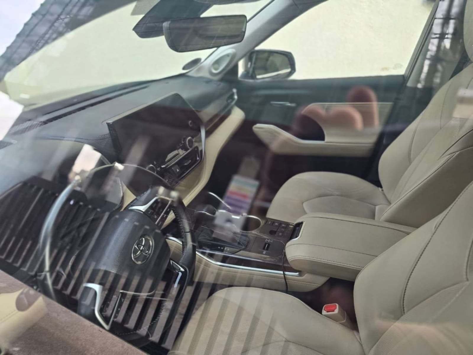 2024 Toyota Highlander Limited — photo 3
