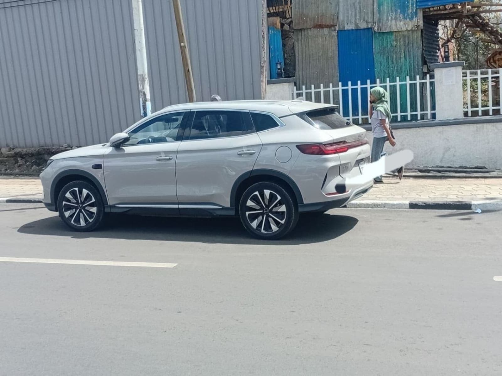 2025 BYD Song Plus โ photo 3