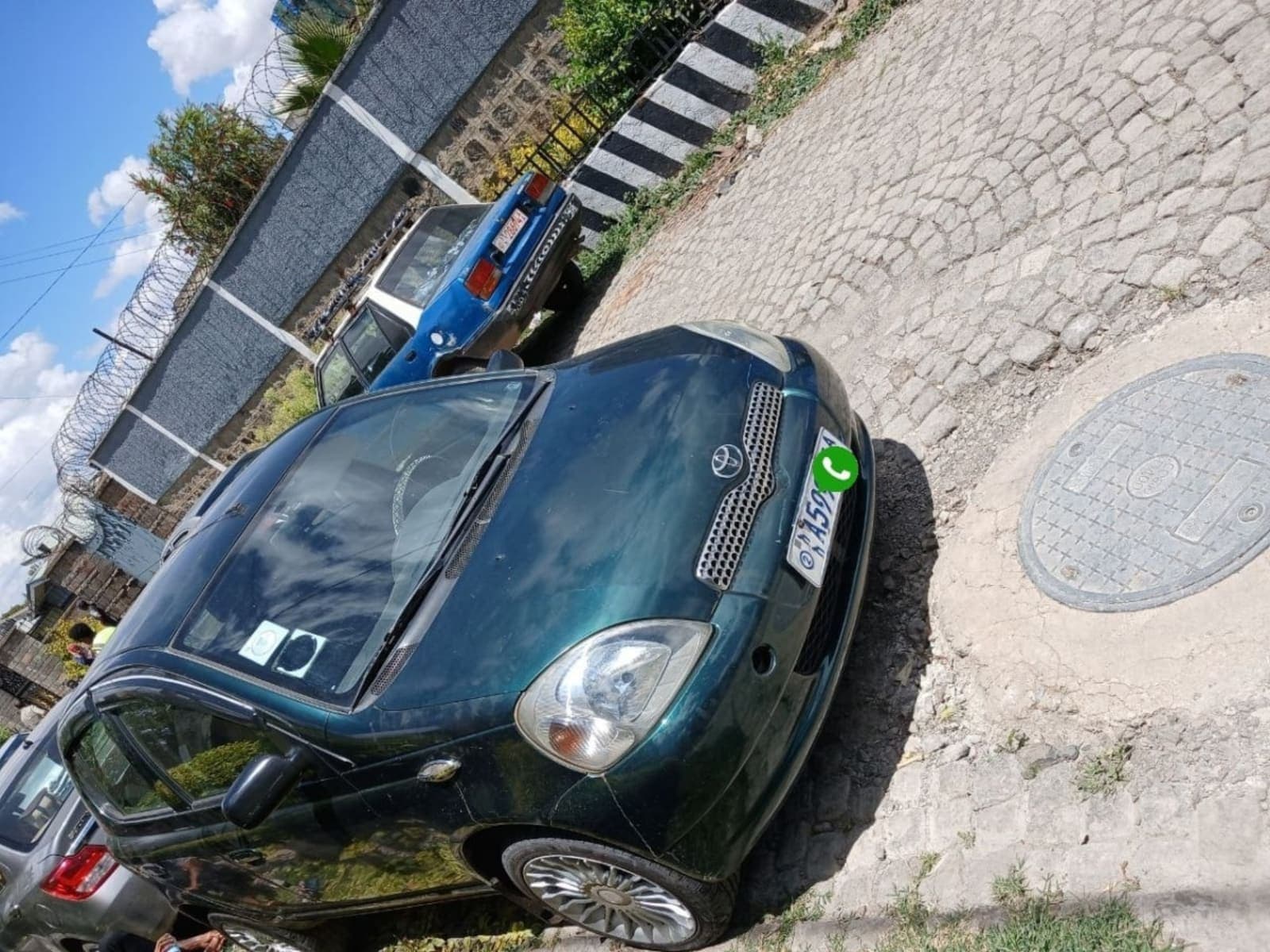 2002 Toyota Vitz Yaris — photo 3