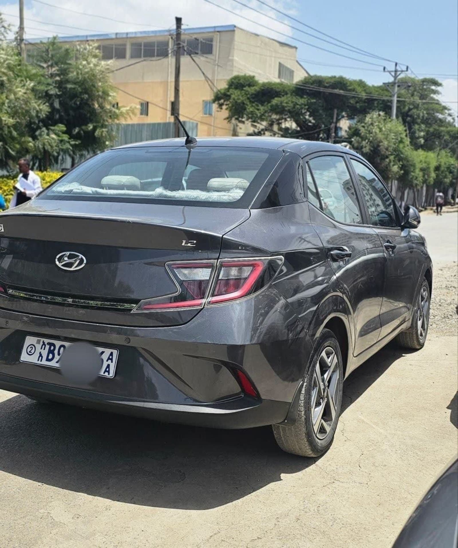 2021 Hyundai Grand i10 — photo 3