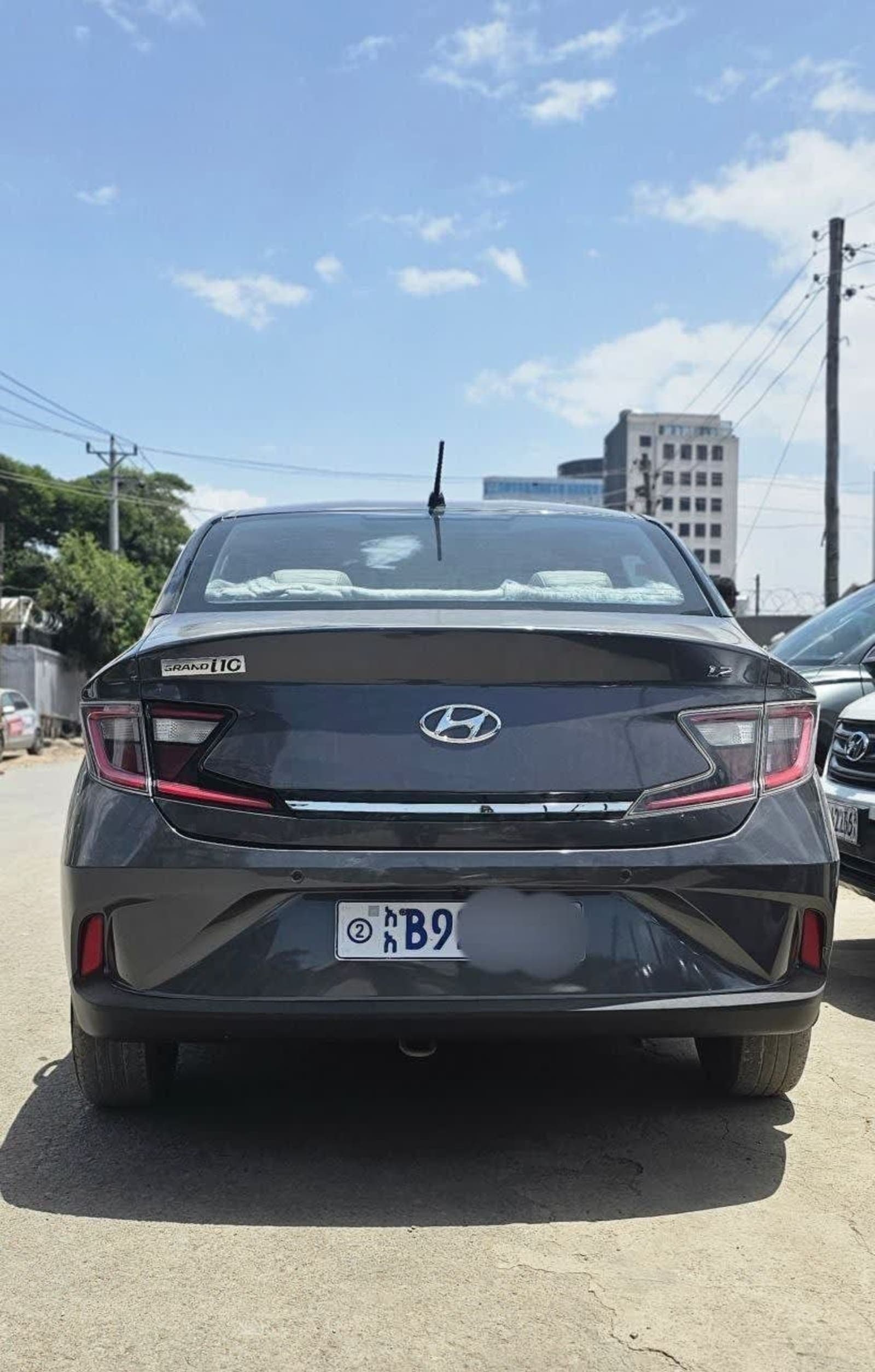 2021 Hyundai Grand i10 — photo 4