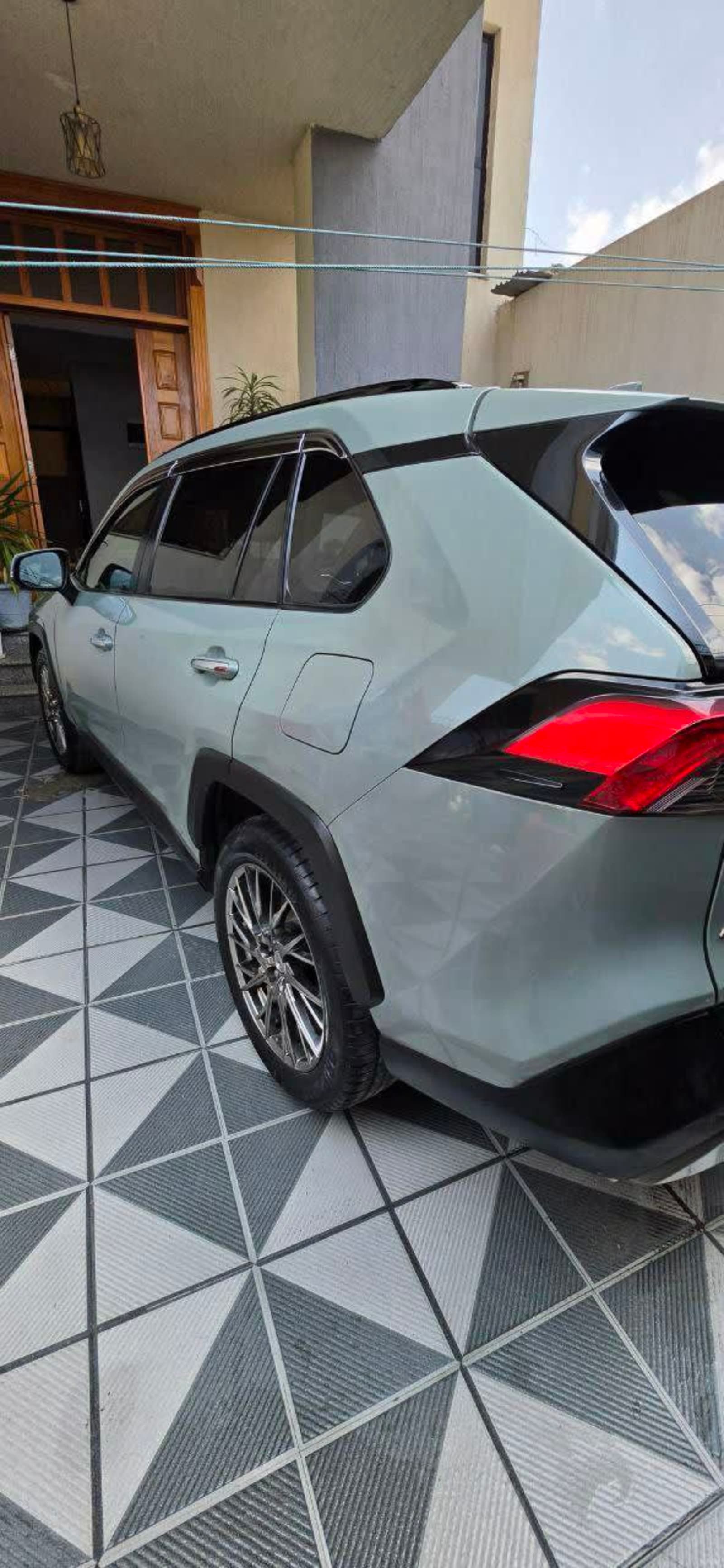 2020 Toyota RAV4 (Europe)