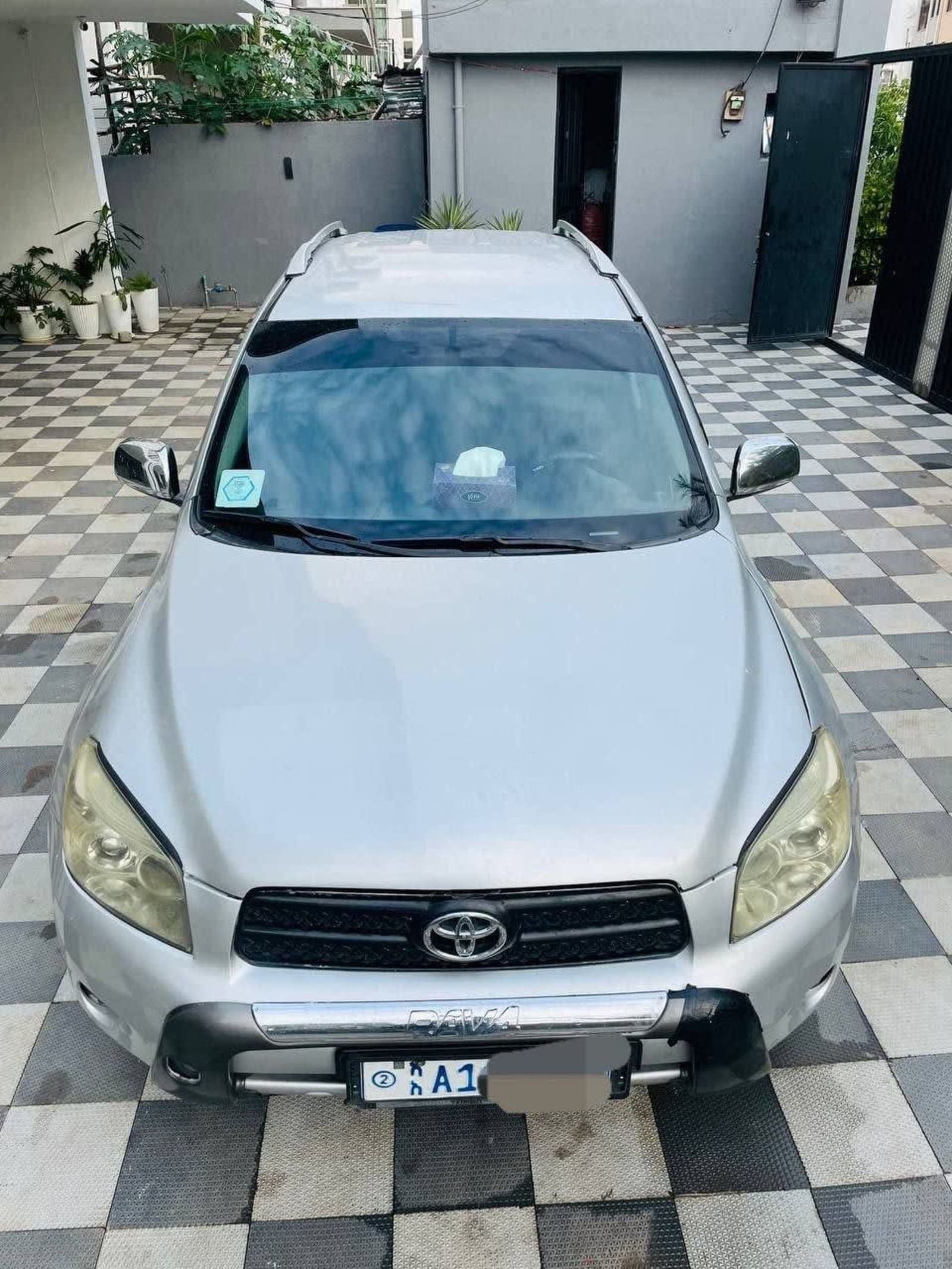 2006 Toyota RAV4 — photo 3