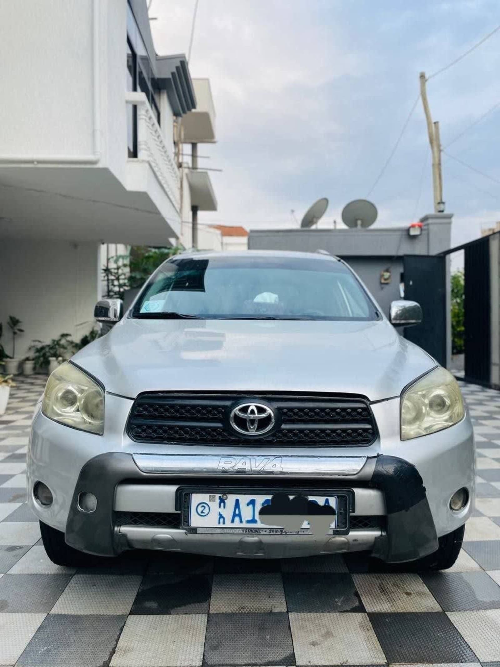 2006 Toyota RAV4 — photo 4