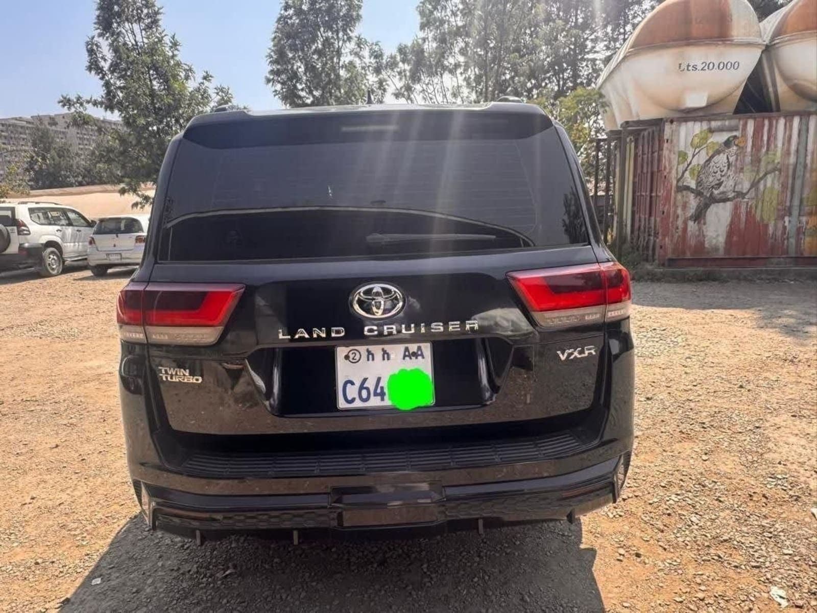 2024 Toyota Landcruiser V-XR — photo 7