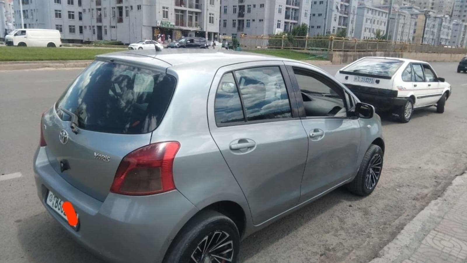 2006 Toyota Yaris Compact — photo 4