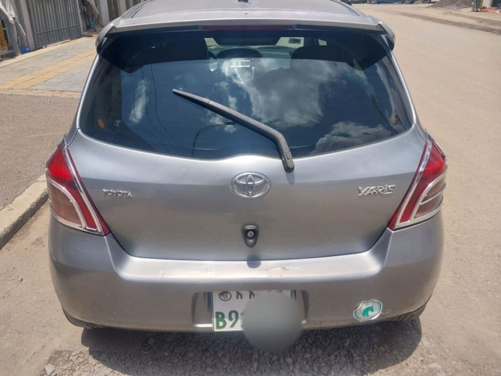 2007 Toyota Yaris Compact — photo 6