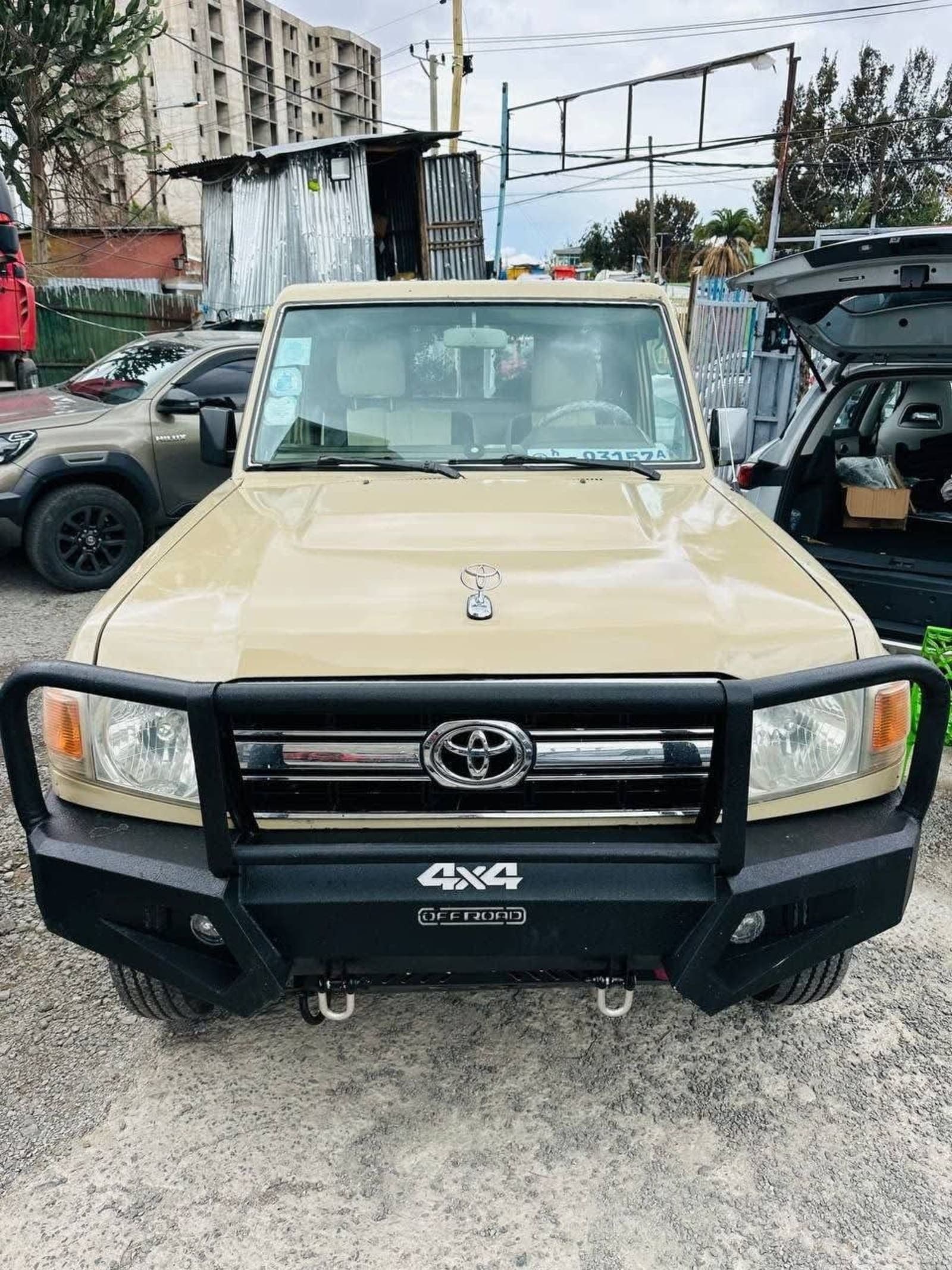 2009 Toyota Land Cruiser 3F — photo 5