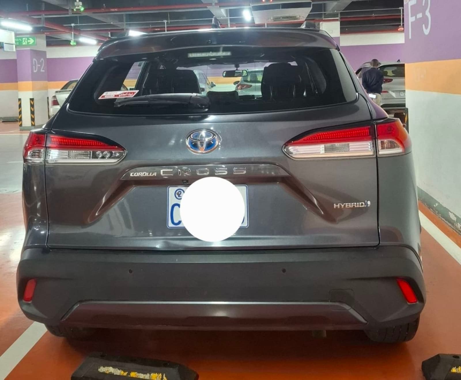 2023 Toyota Corolla Cross Hybrid — photo 3