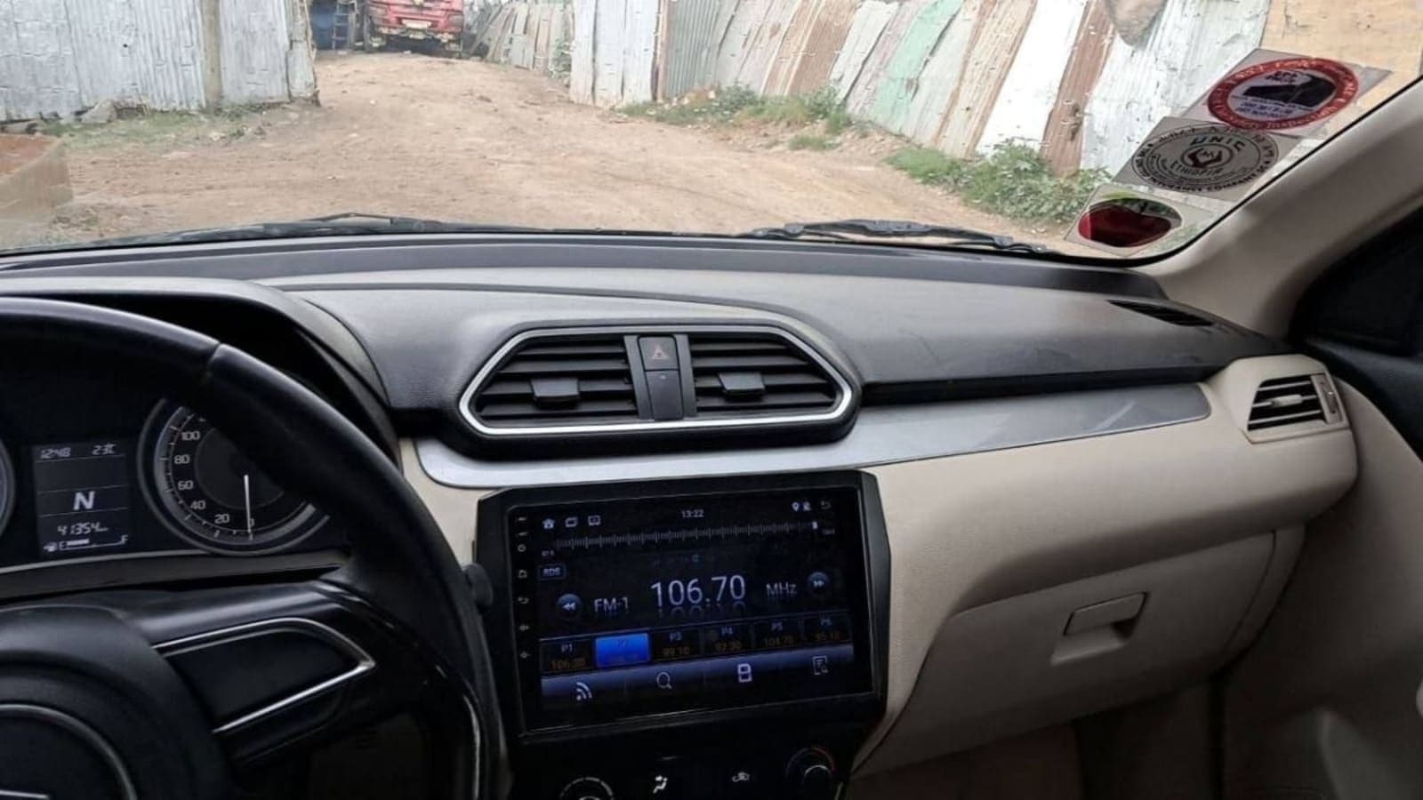 2021 Suzuki Dzire — photo 2
