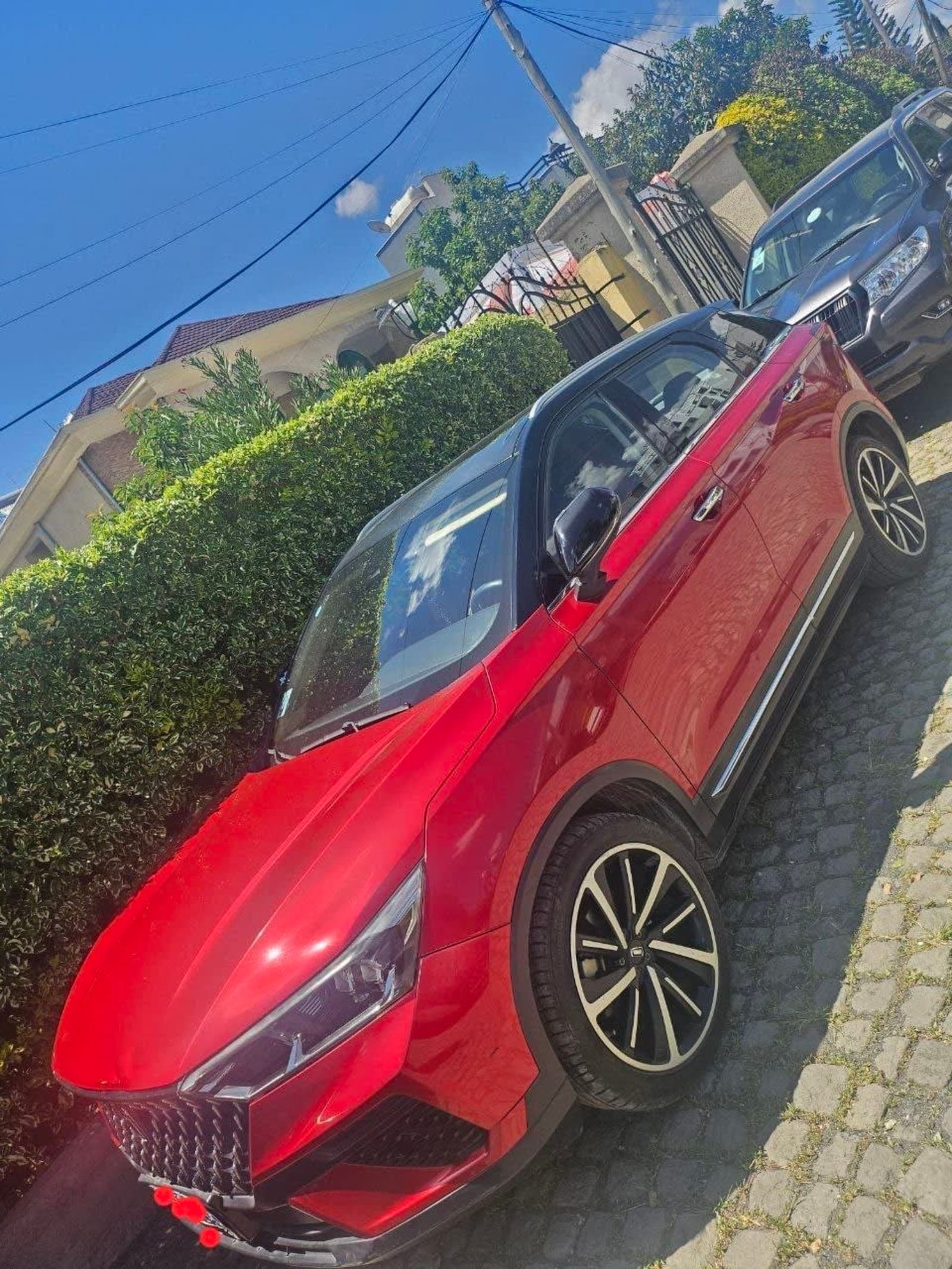 2022 FAW Bestune T77 — photo 3
