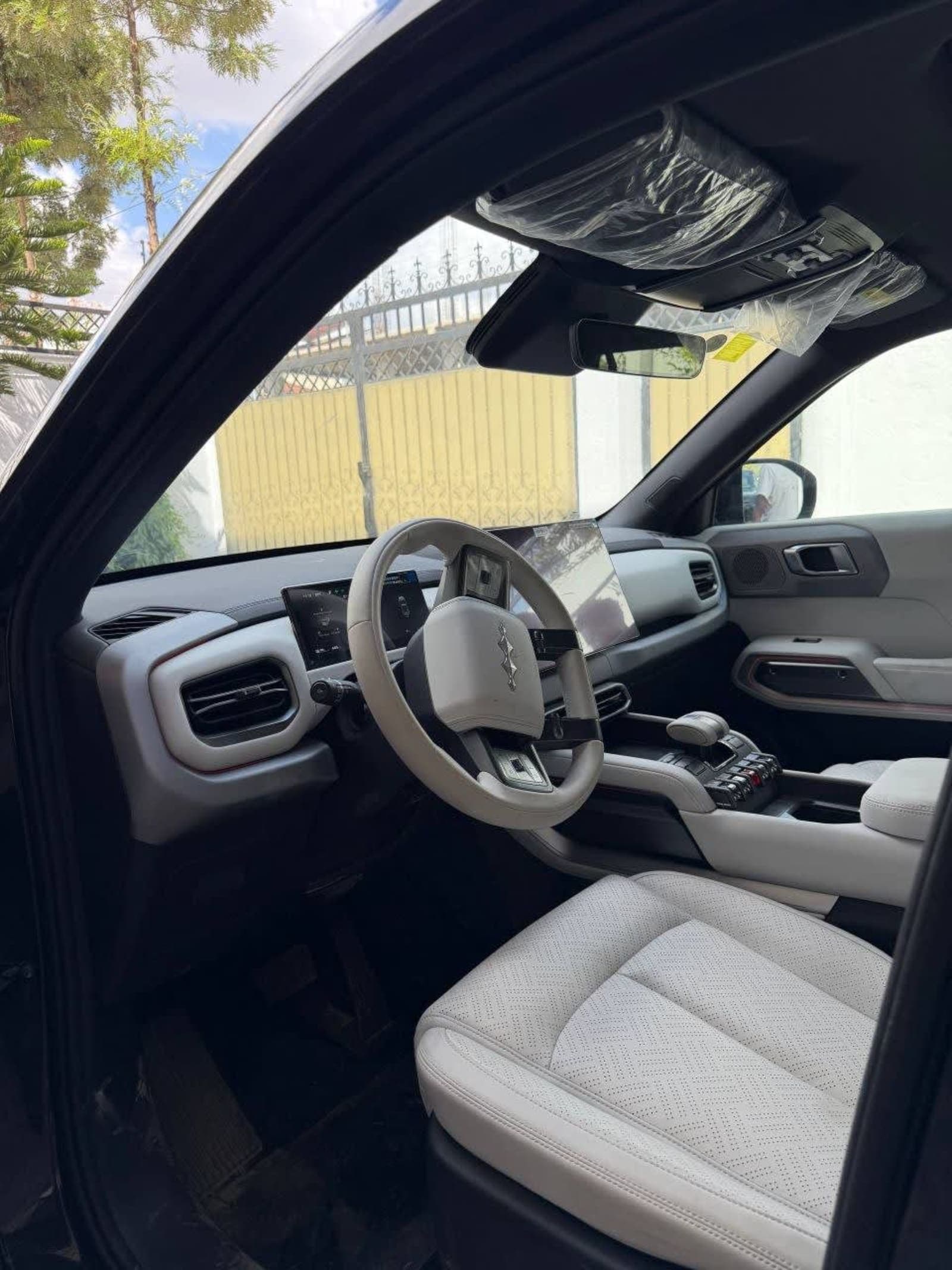 2025 BYD Leopard 03