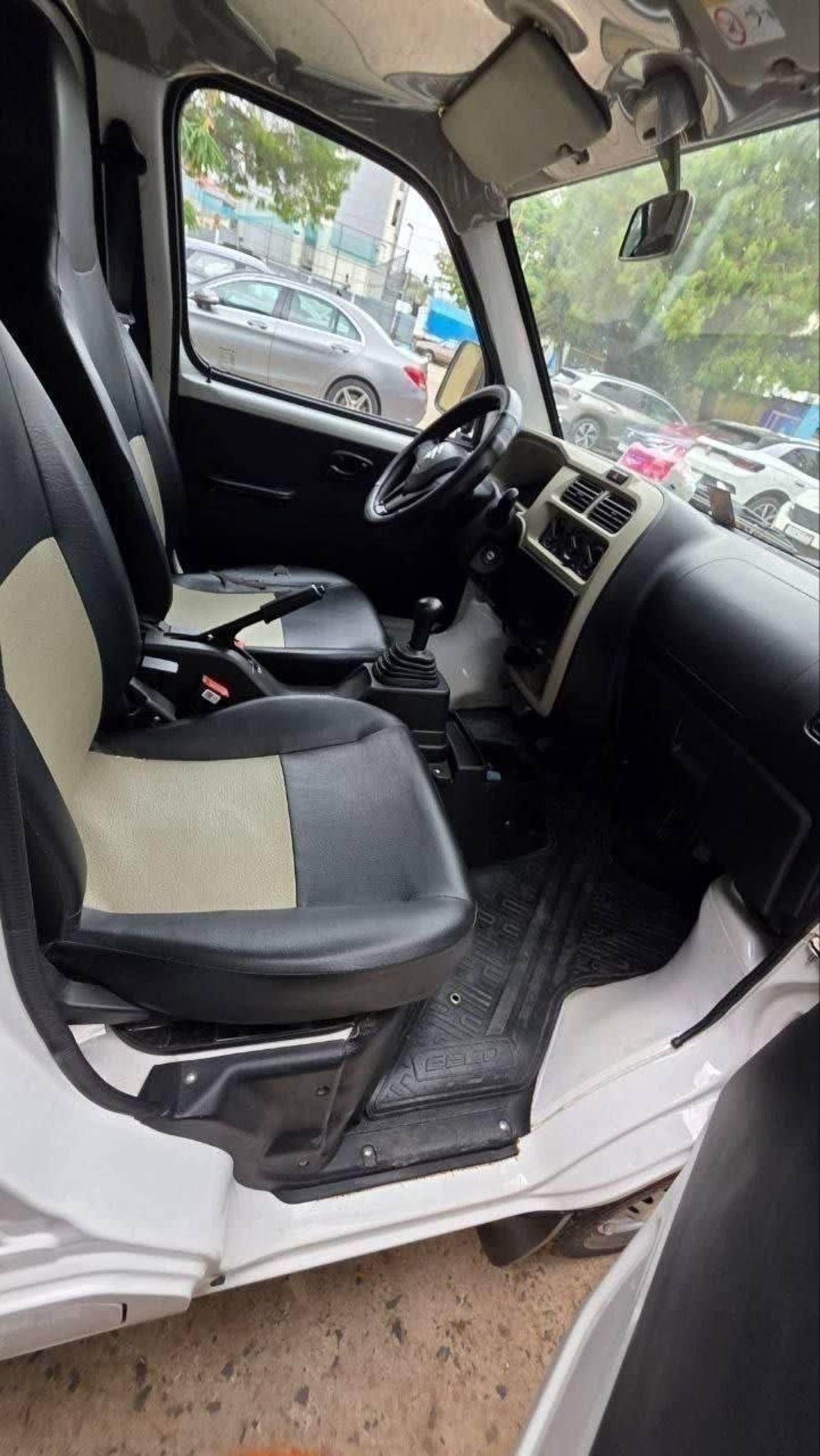 2024 Suzuki EECO — photo 4