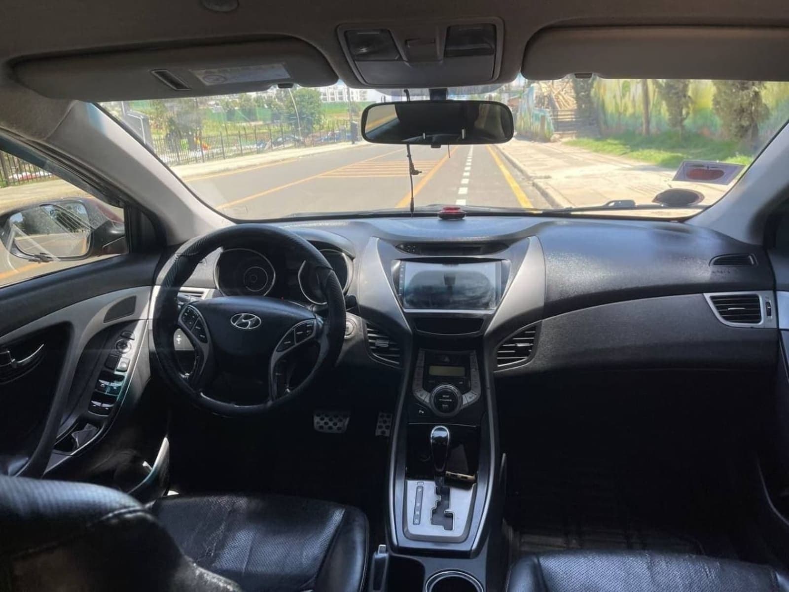 2013 Hyundai Avante — photo 1