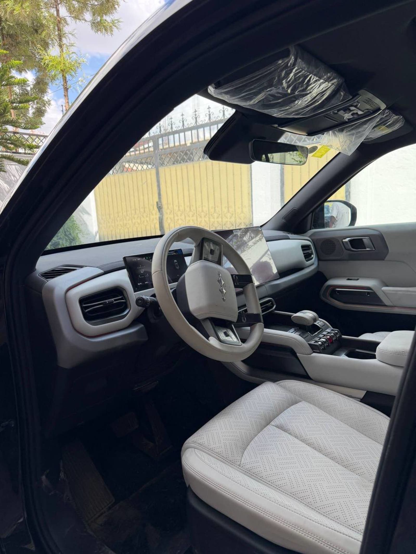 2025 BYD Leopard 03 — photo 3