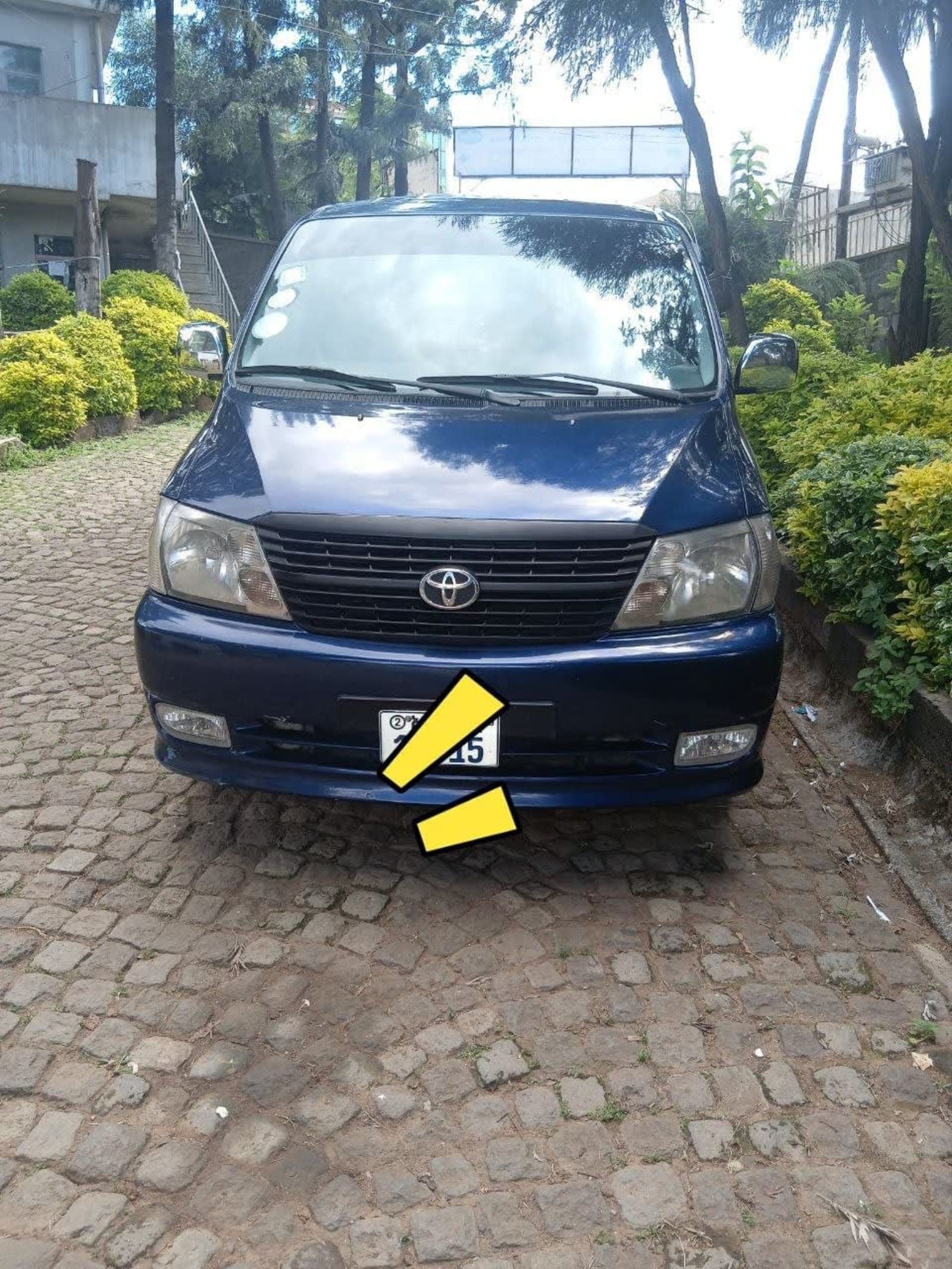 2008 Toyota Dolphin Shark — photo 3