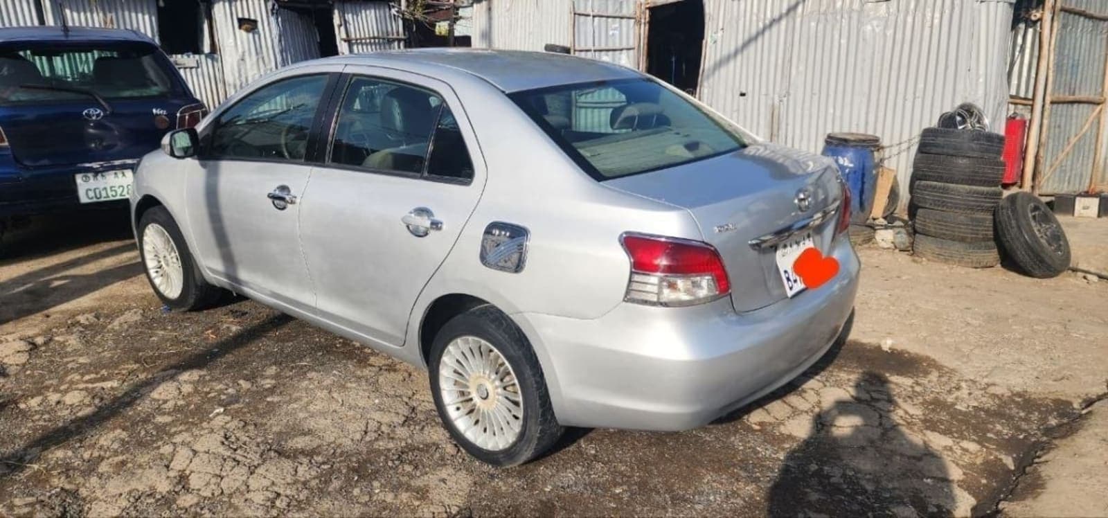 2010 TOYOTA YARIS BELTA — photo 4