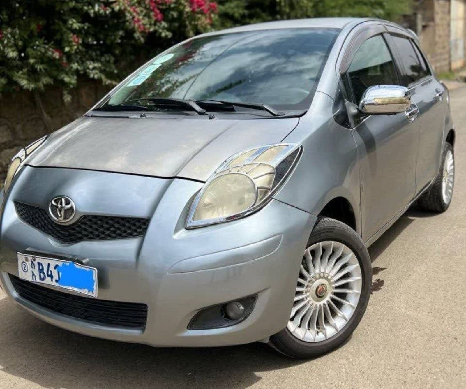 2010 Toyota Yaris kompact — photo 7