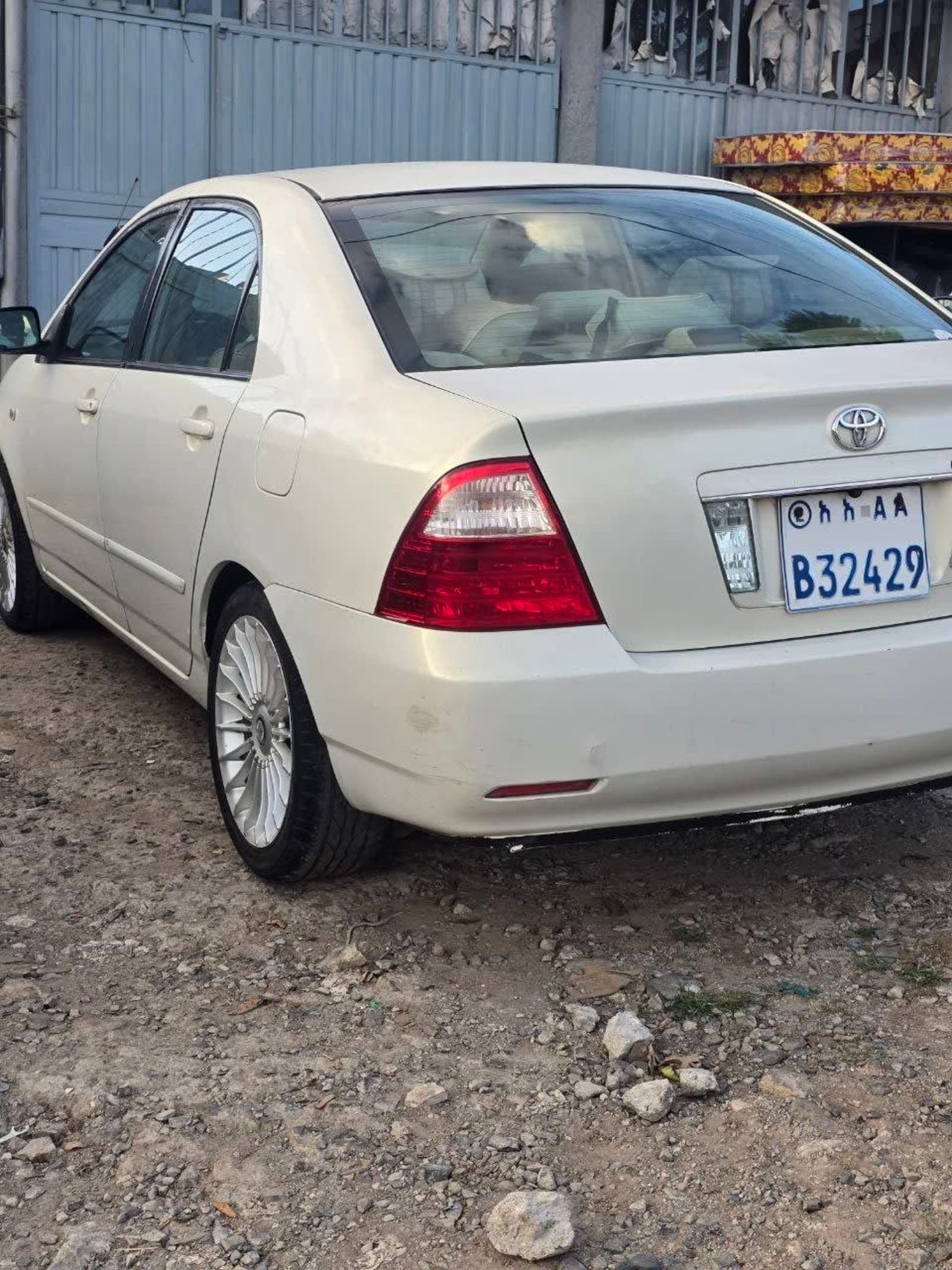 2005 Toyota Corolla — photo 4