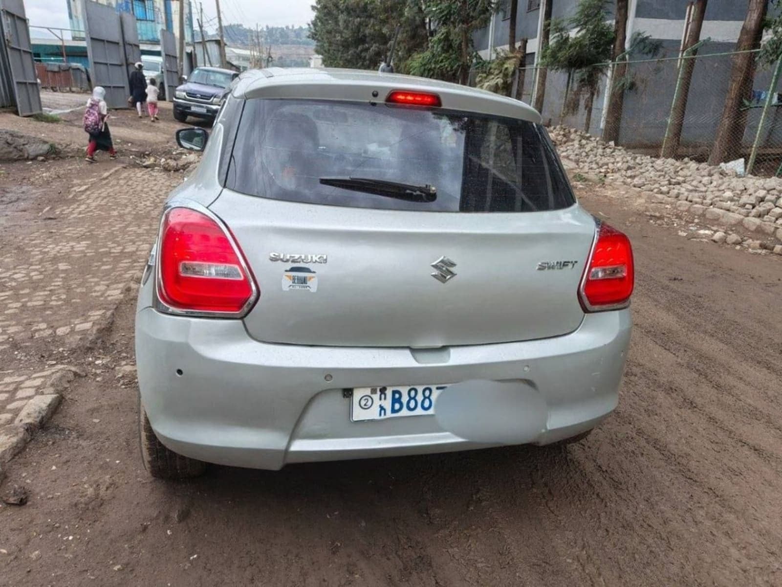 2021 Suzuki Swift — photo 4