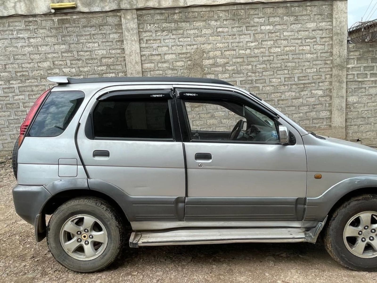 1998 Daihatsu Terios — photo 2
