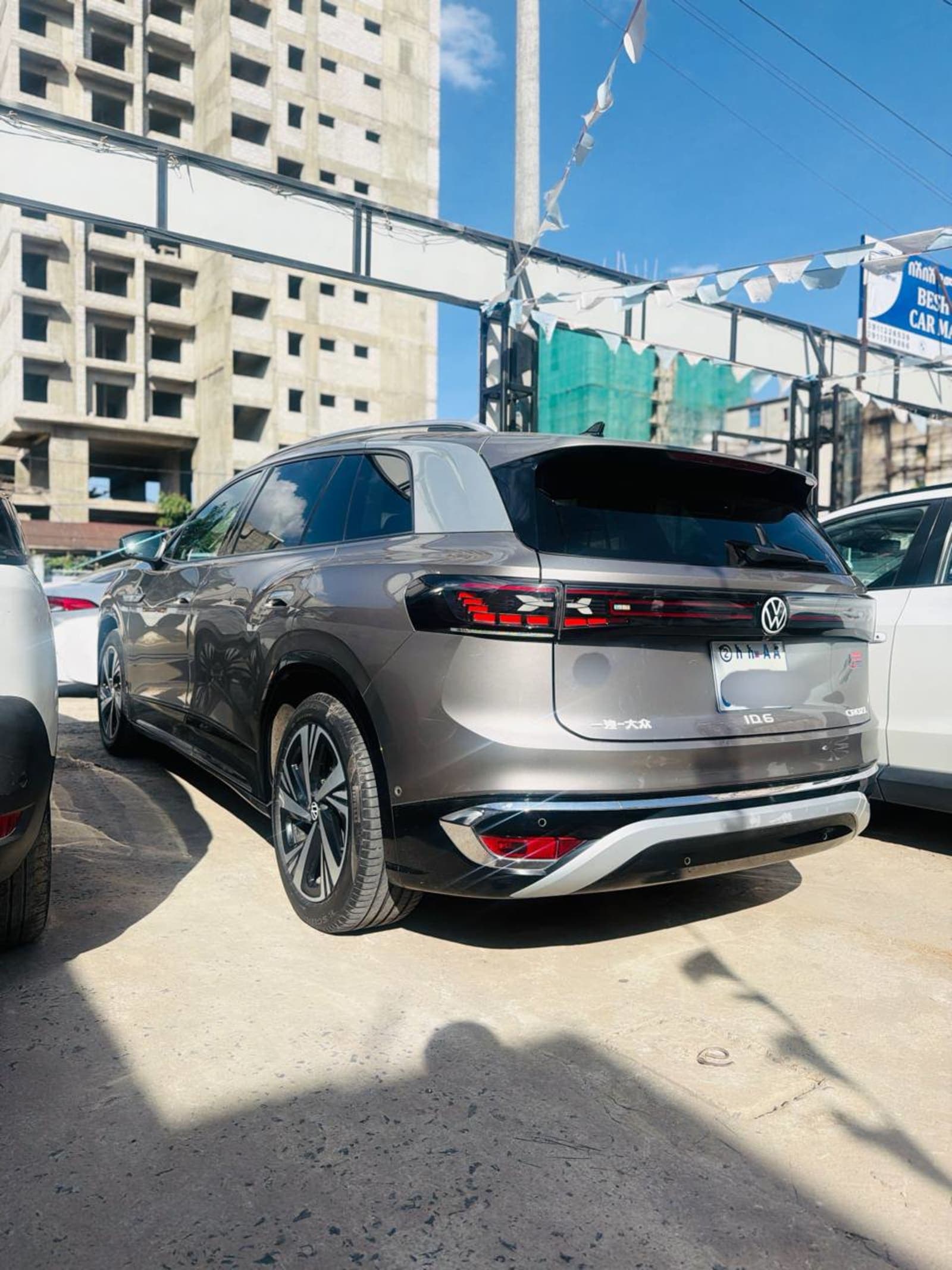 Volkswagen ID.6 Crozz Pro — photo 4