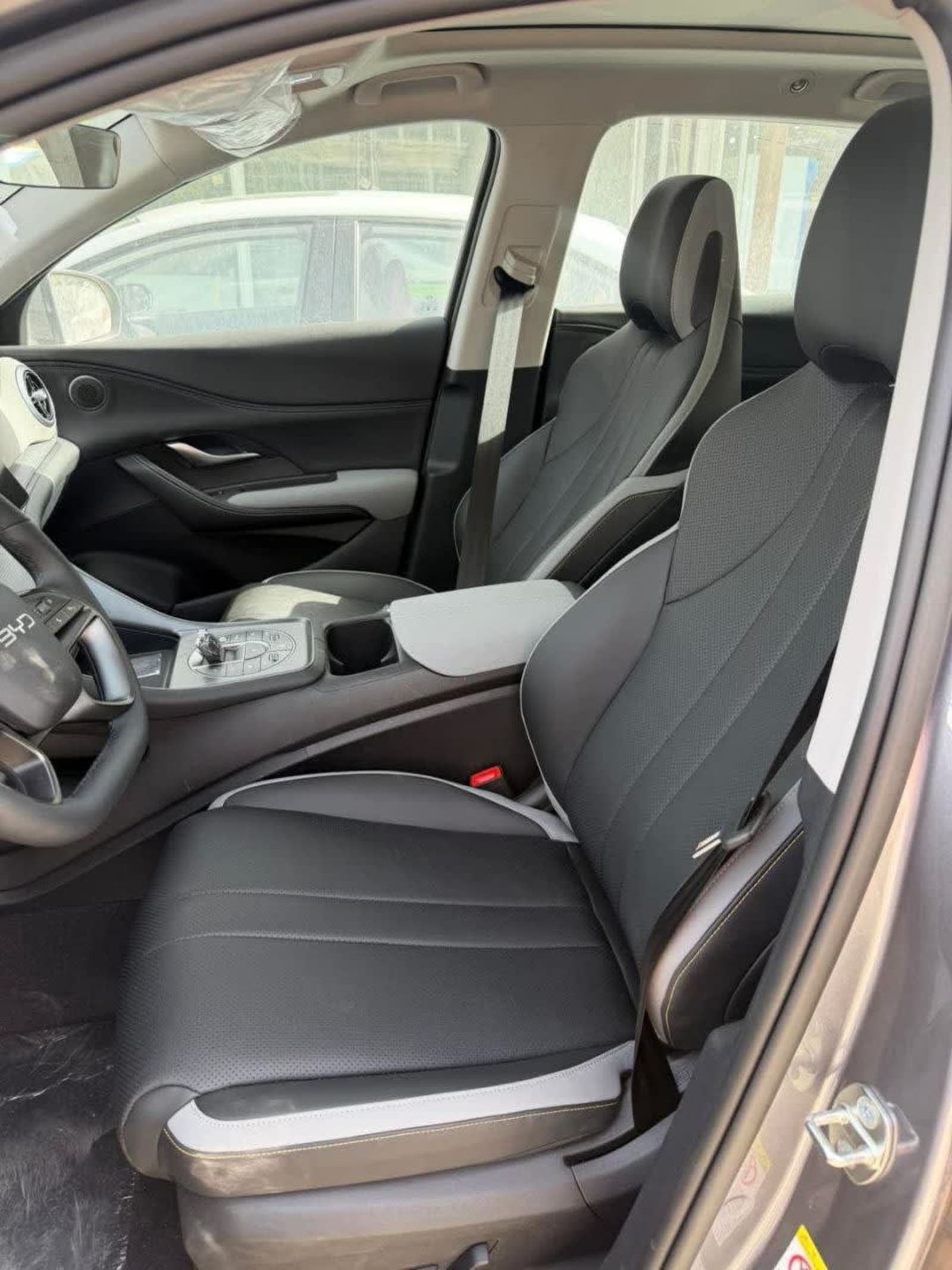 2025 BYD Sealion 05 DM-i