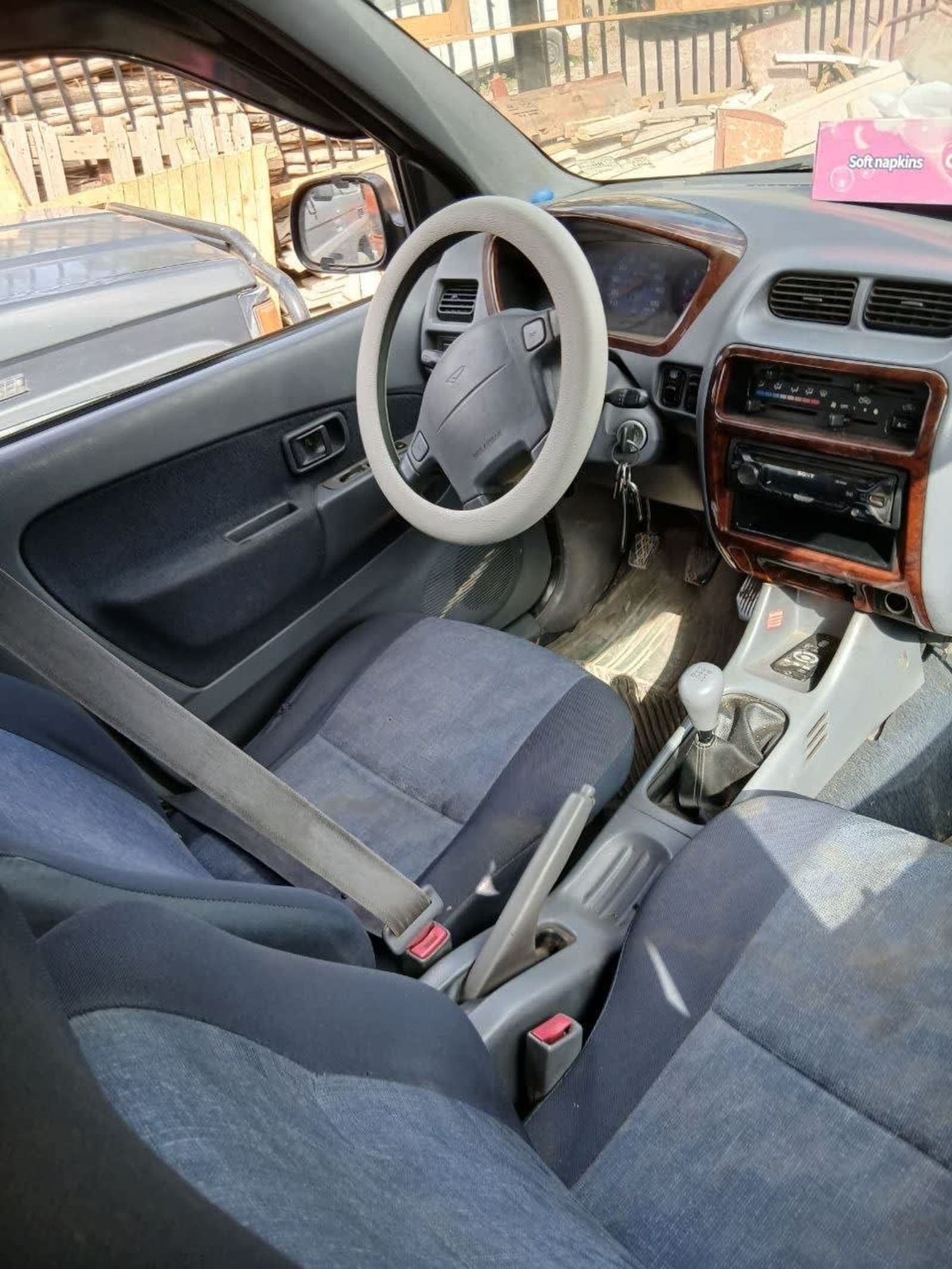 1998 Daihatsu Terios — photo 3