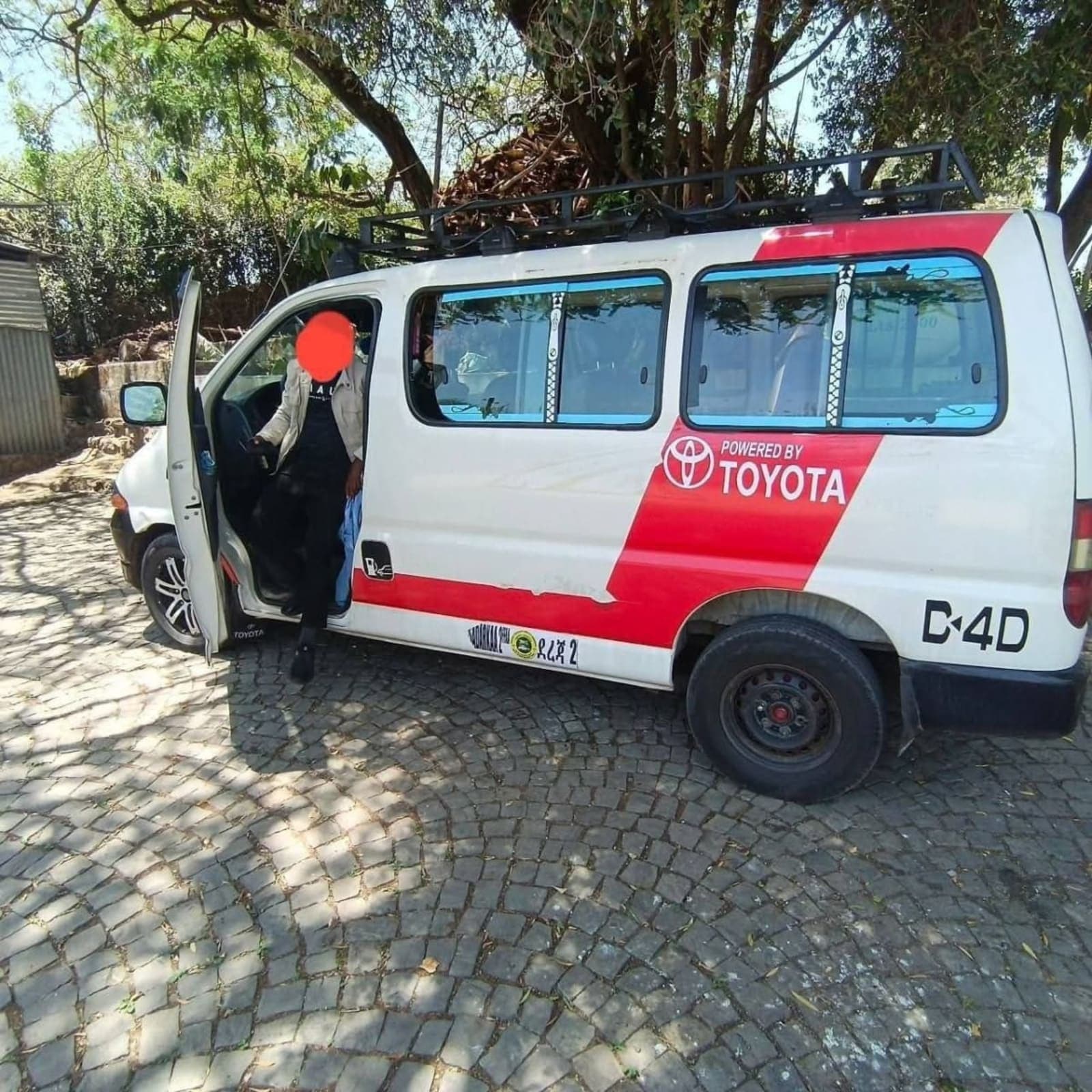 2003 Toyota Dolphine D4D โ photo 2