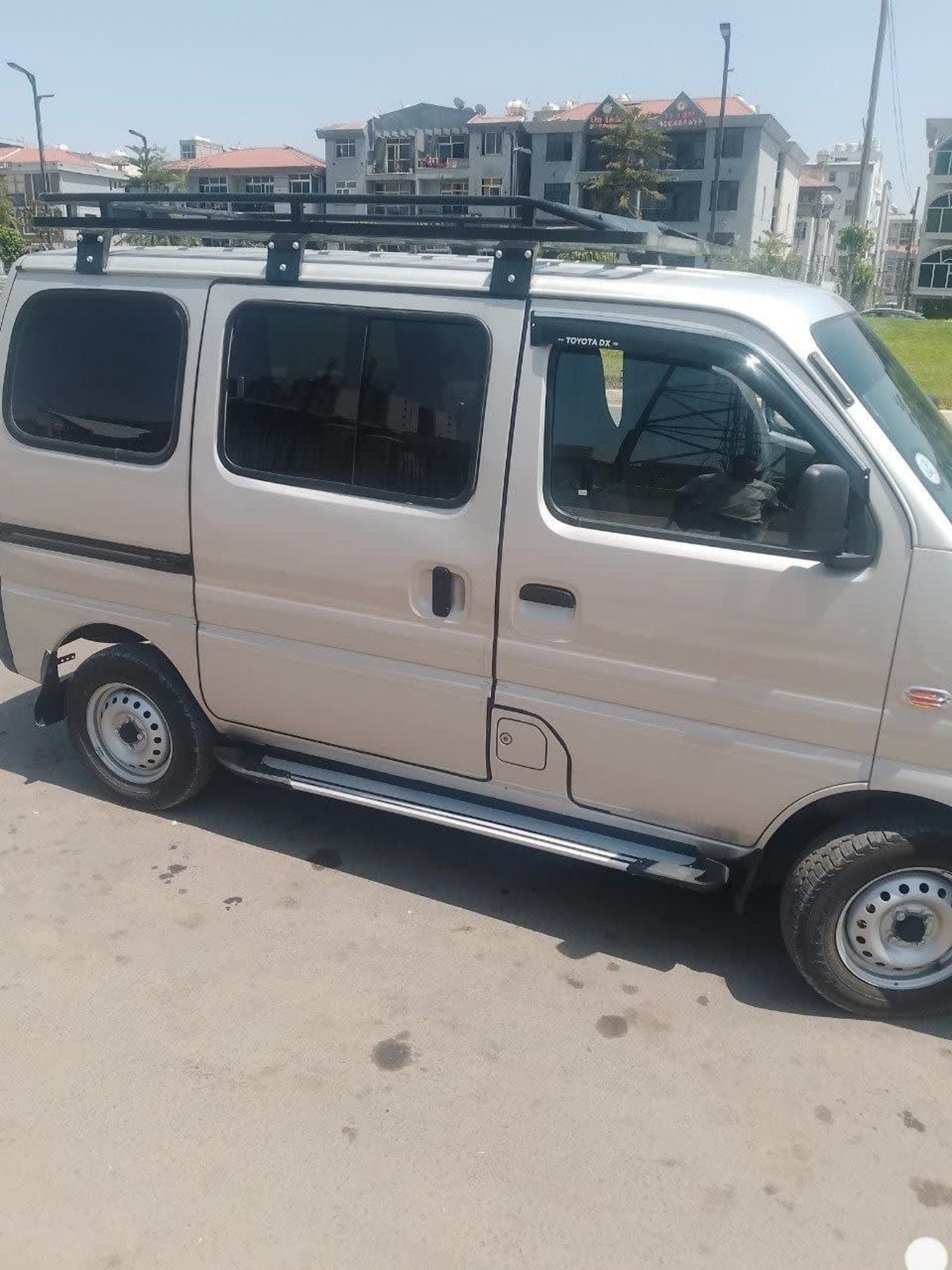 2025 Suzuki Ecco — photo 3