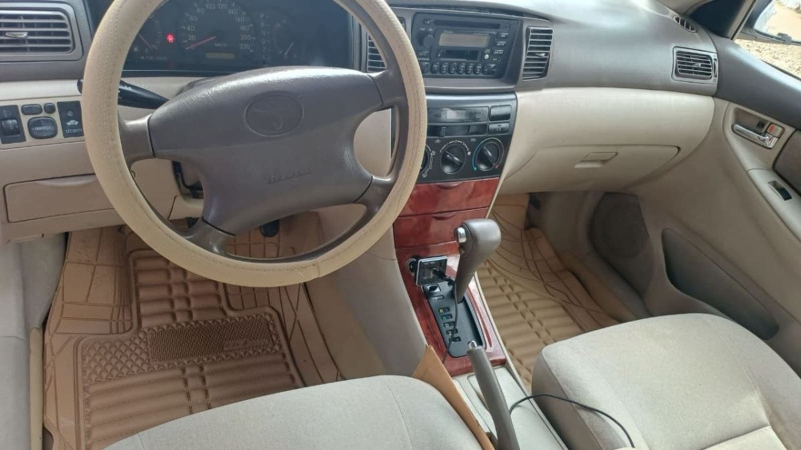 2003 Toyota Corolla — photo 6