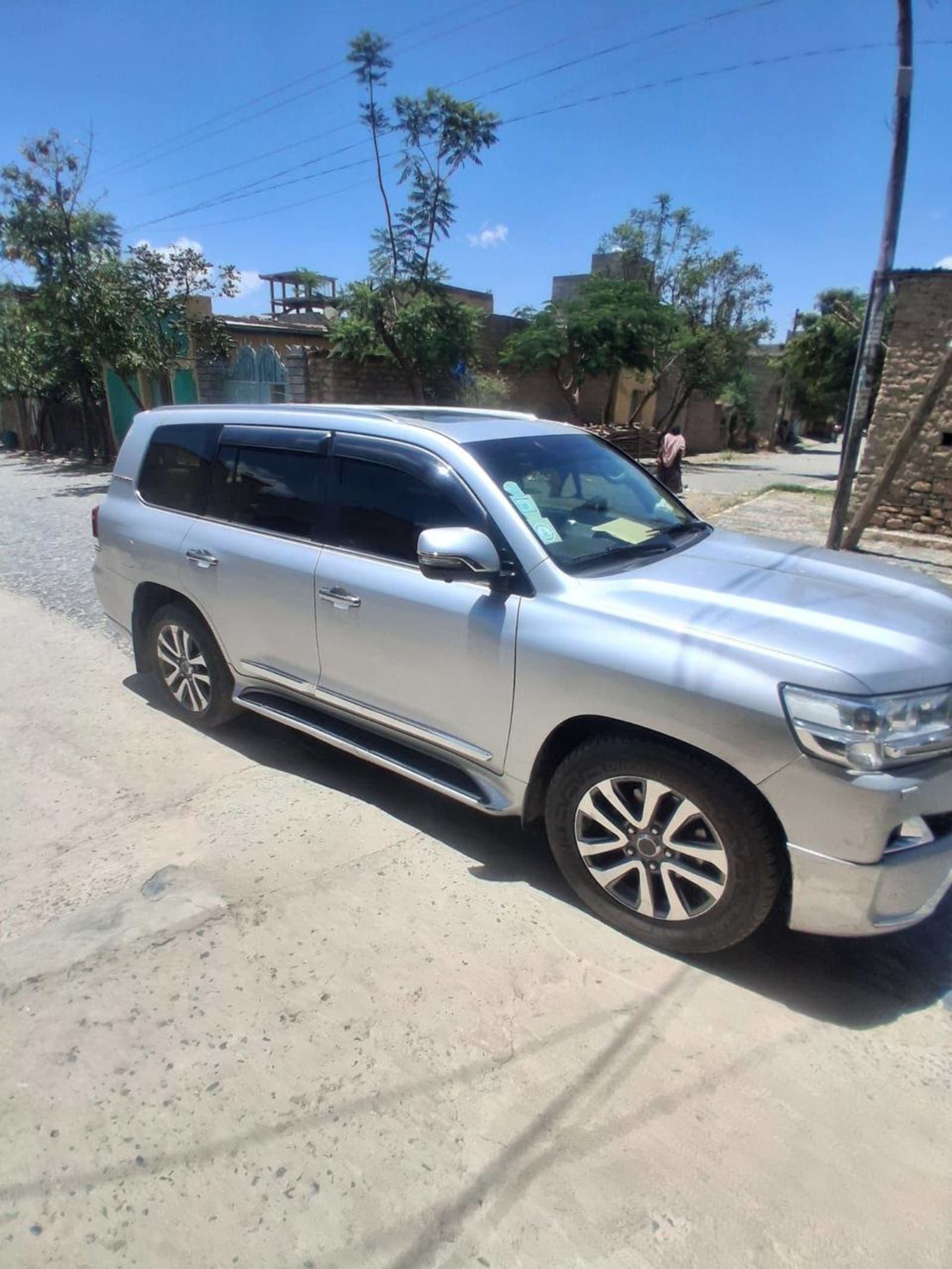 2019 Toyota Landcruiser V8 — photo 3