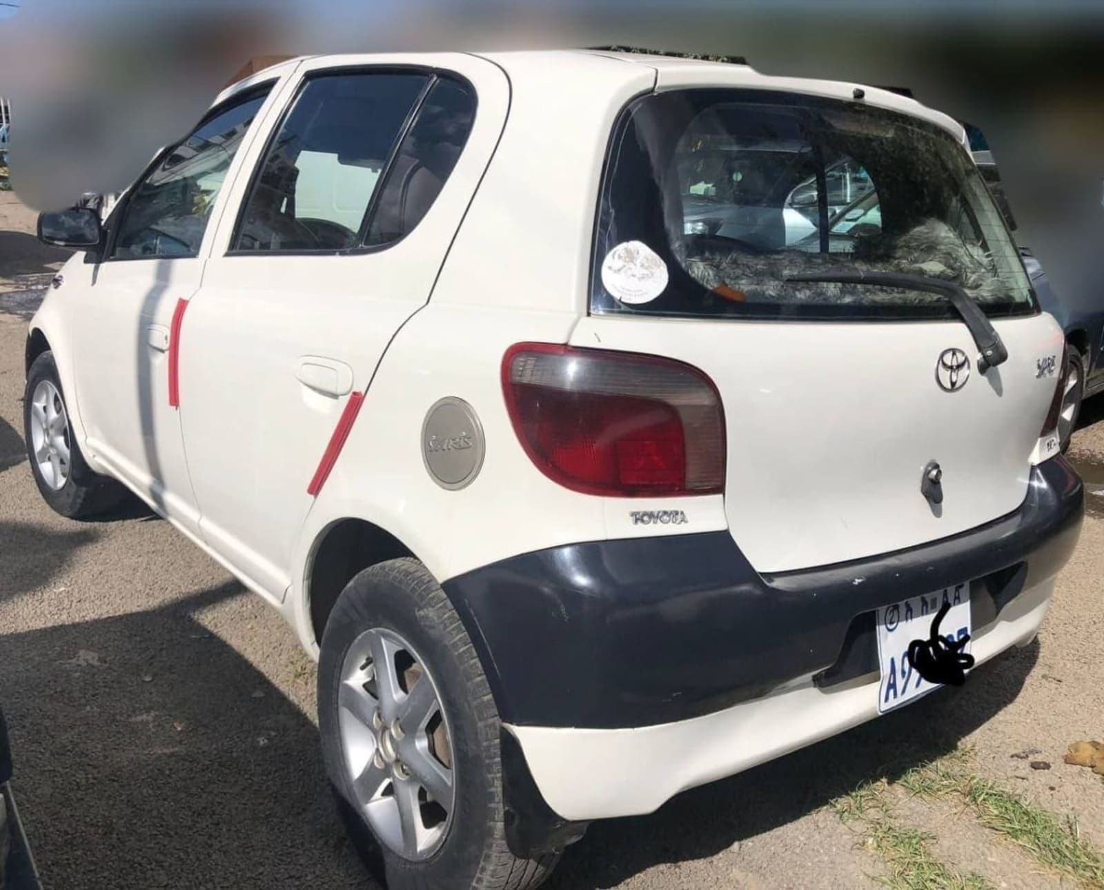 2002 Toyota Vitz Yaris — photo 2