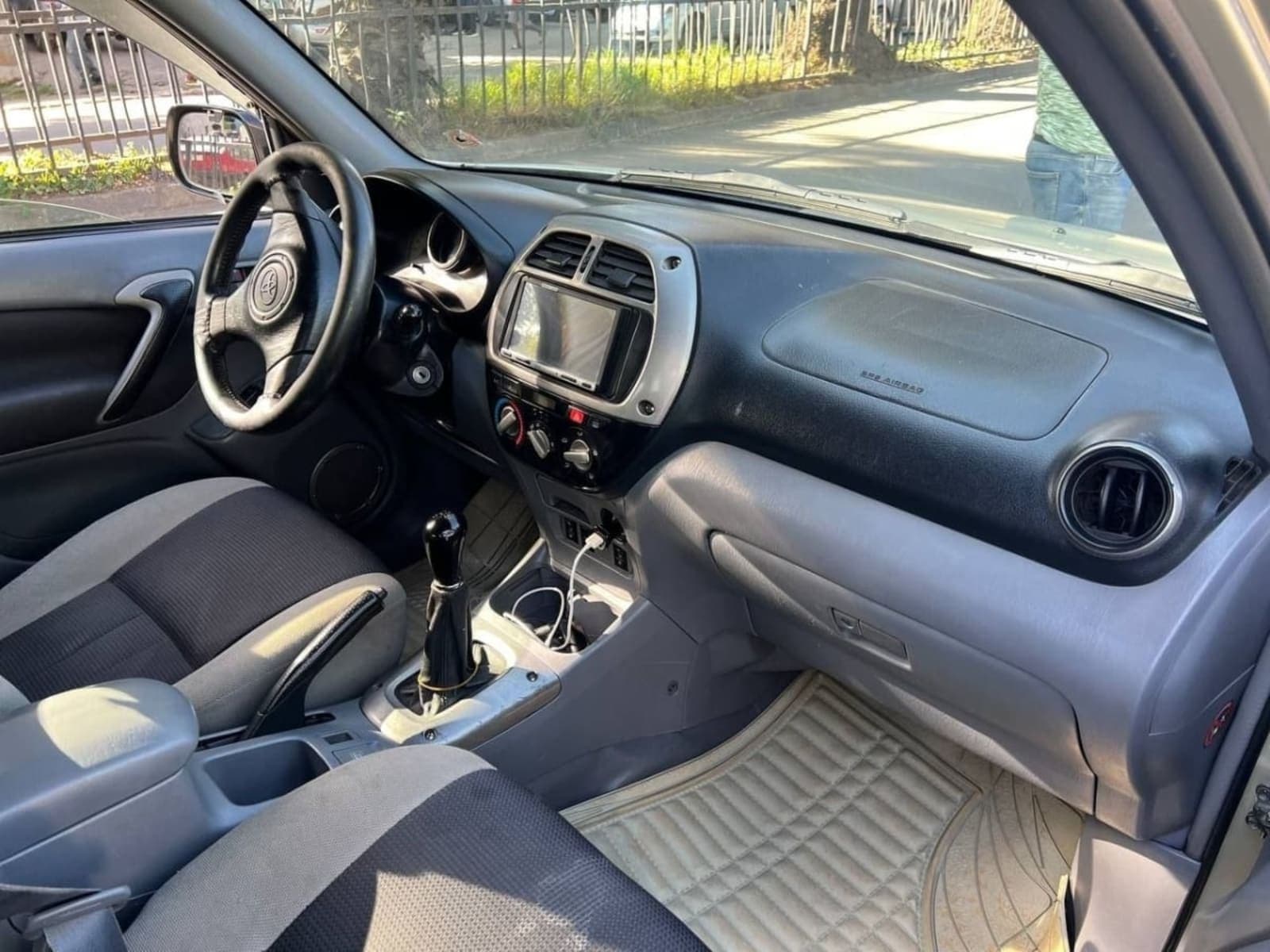 2003 Toyota Rava 4