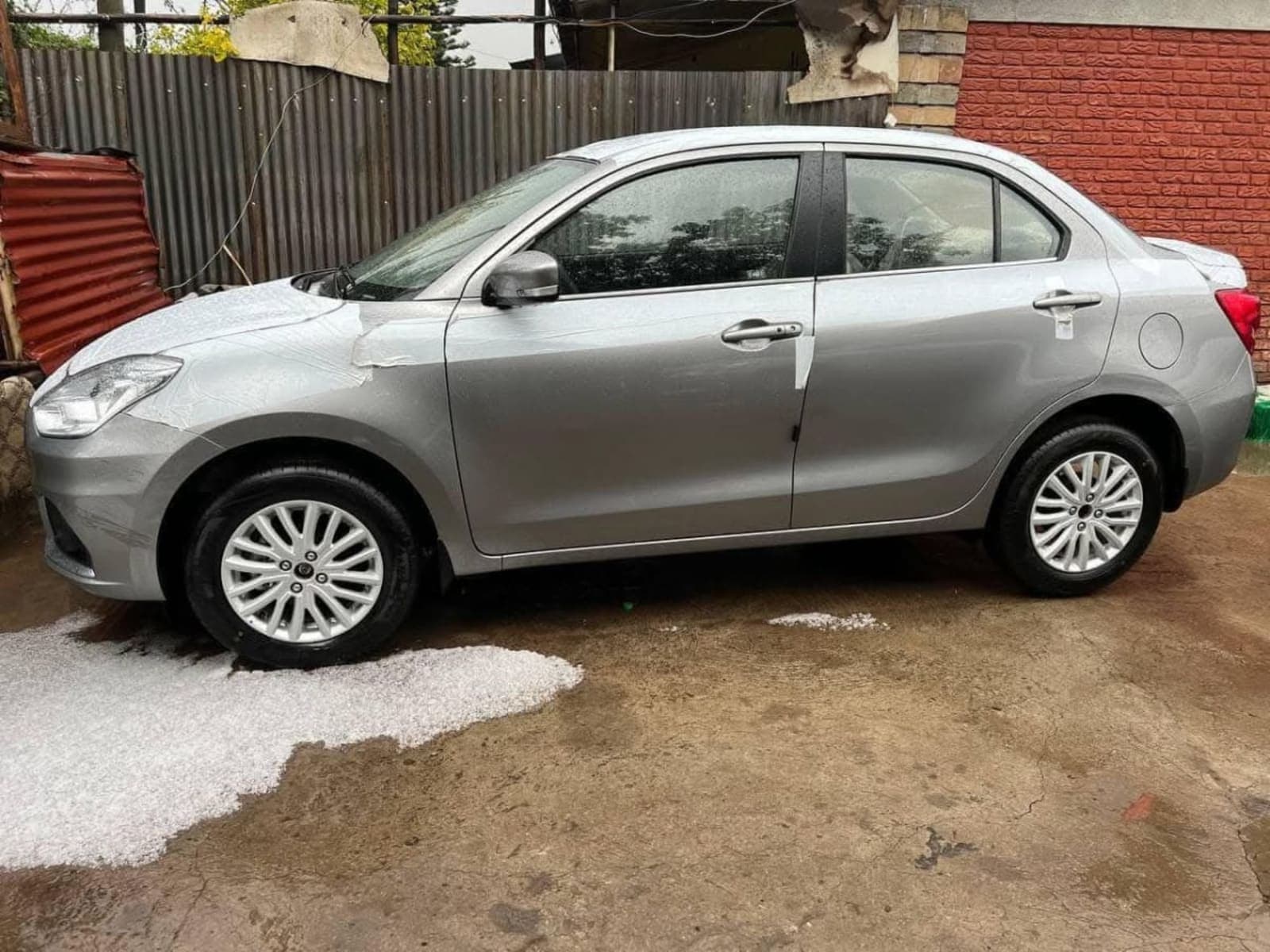 2023 Suzuki Dzire — photo 2