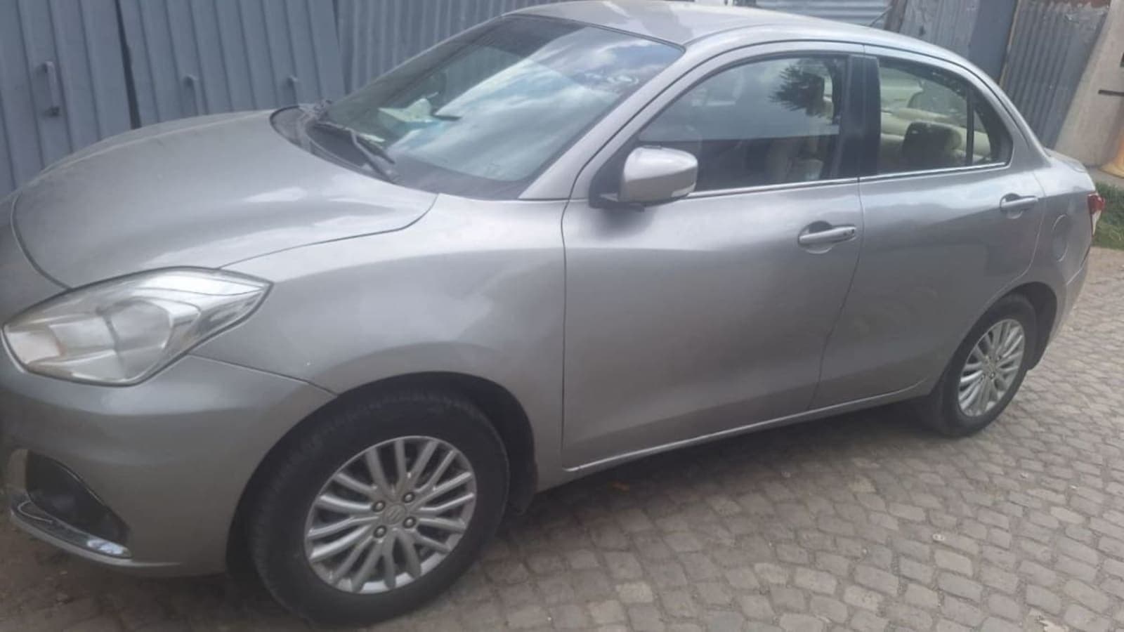 2021 Suzuki Dzire — photo 3