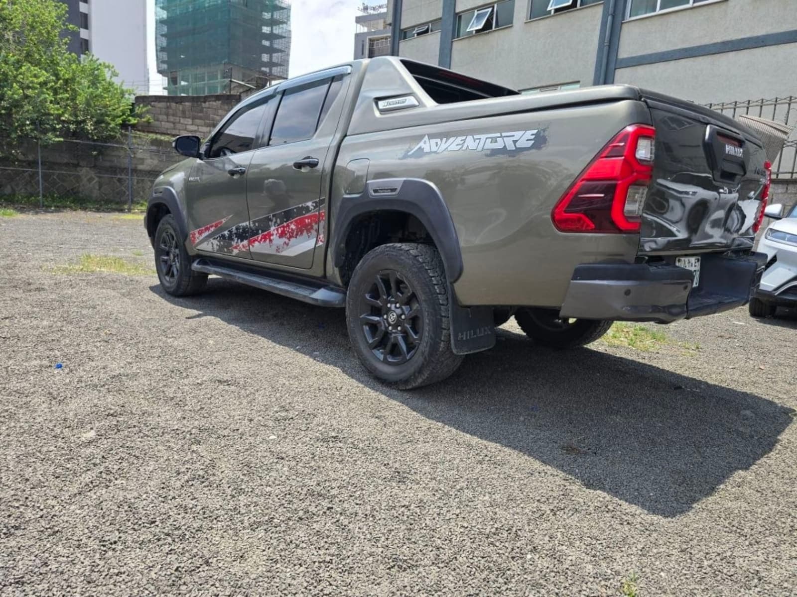 2022 Toyota Hilux Adventure — photo 6