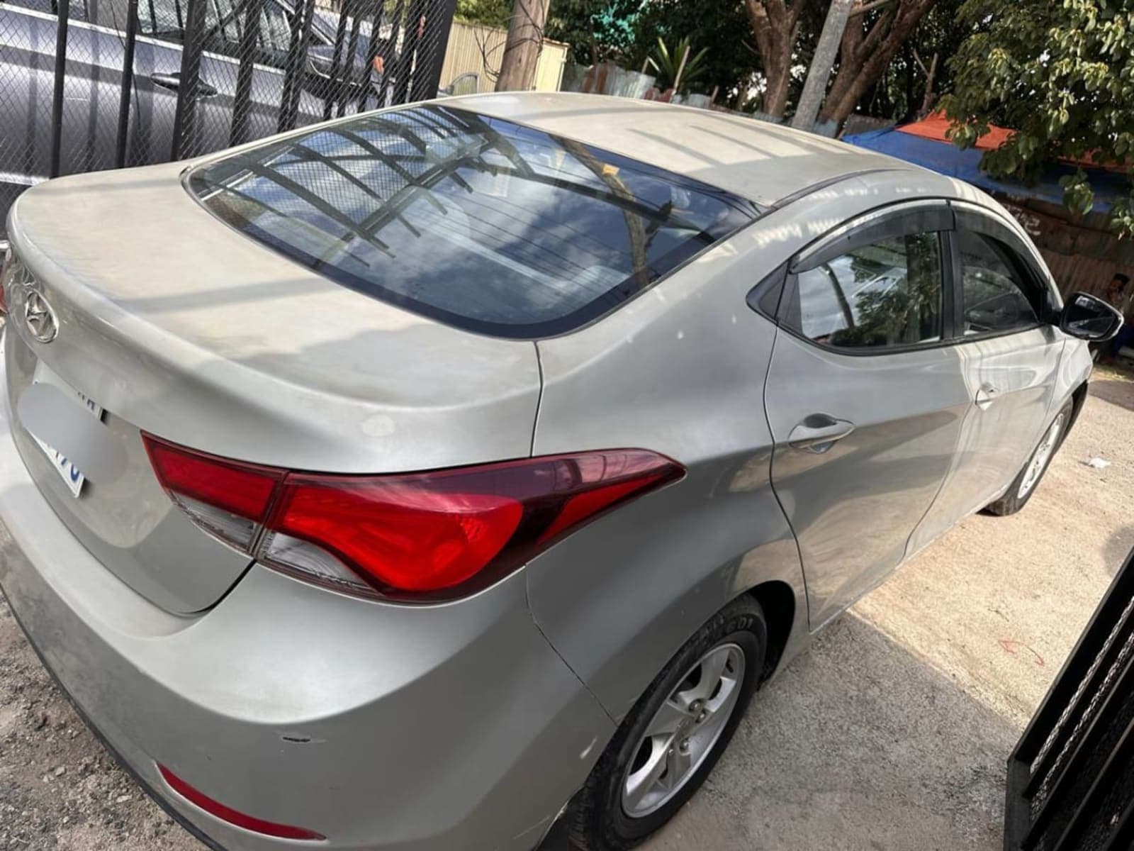 2015 Hyundai Elantra — photo 3