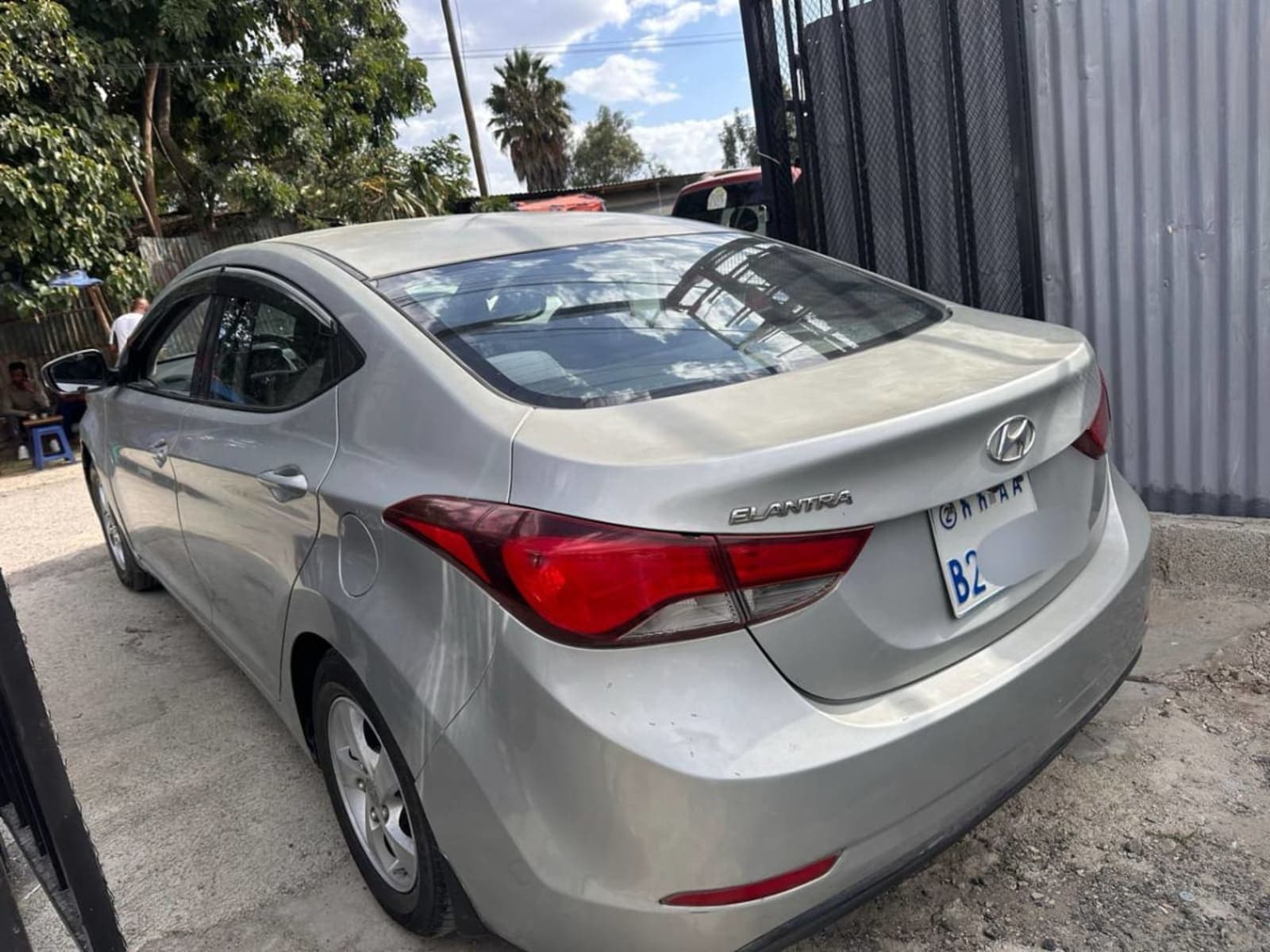 2015 Hyundai Elantra — photo 4