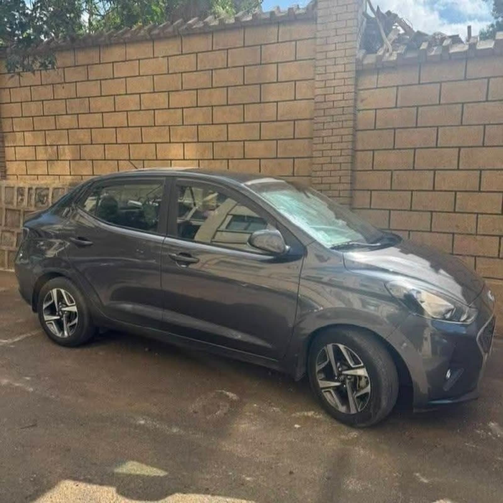 2021 Hyundai Grand i10 โ photo 2