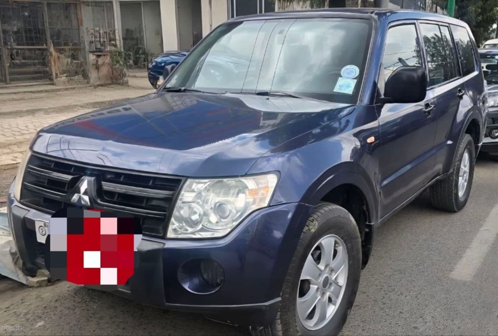 2008 Mitsubishi Pajero โ photo 3
