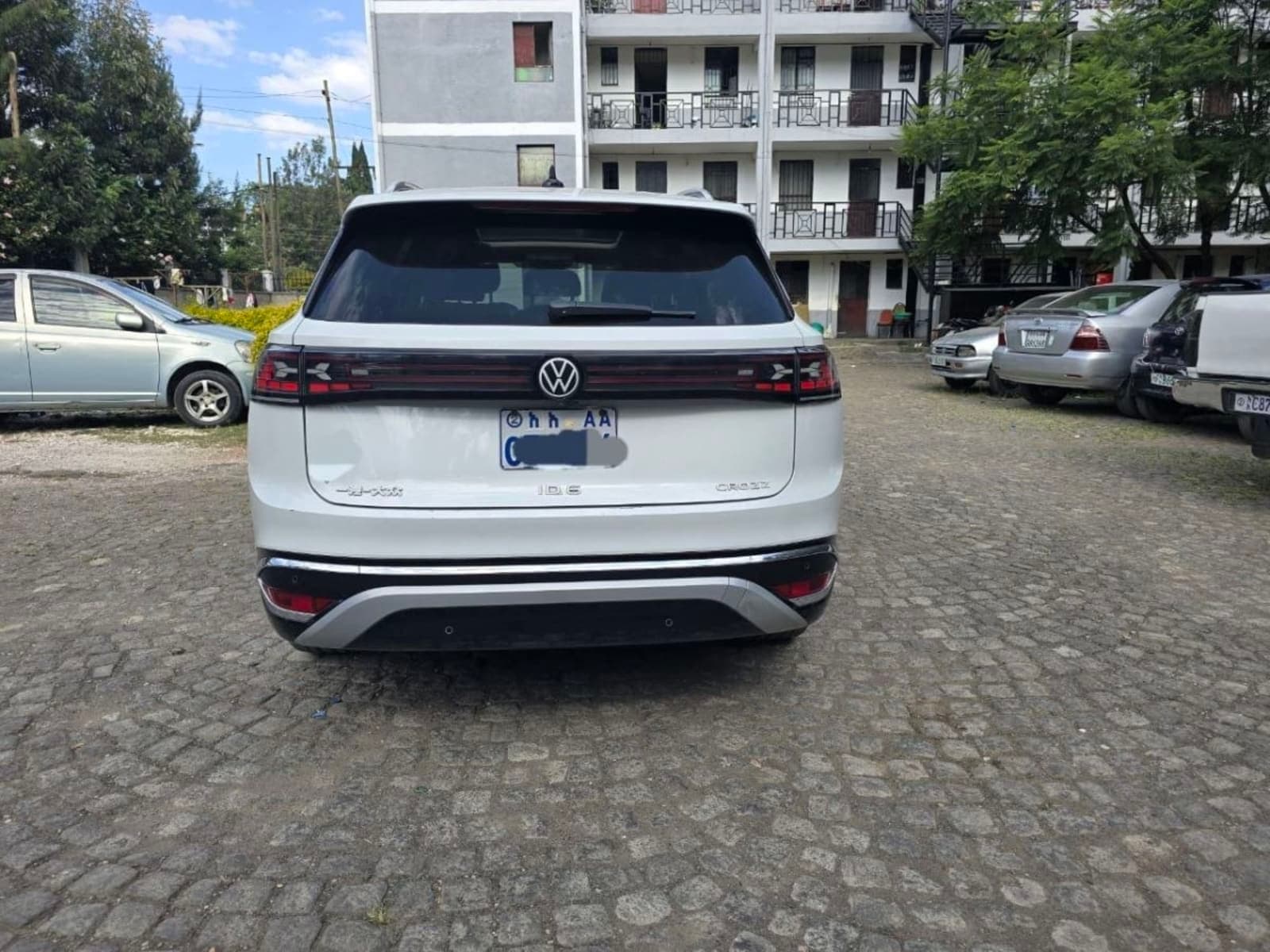 2024 VOLKSWAGEN ID.6 Crozz Pro EV — photo 8