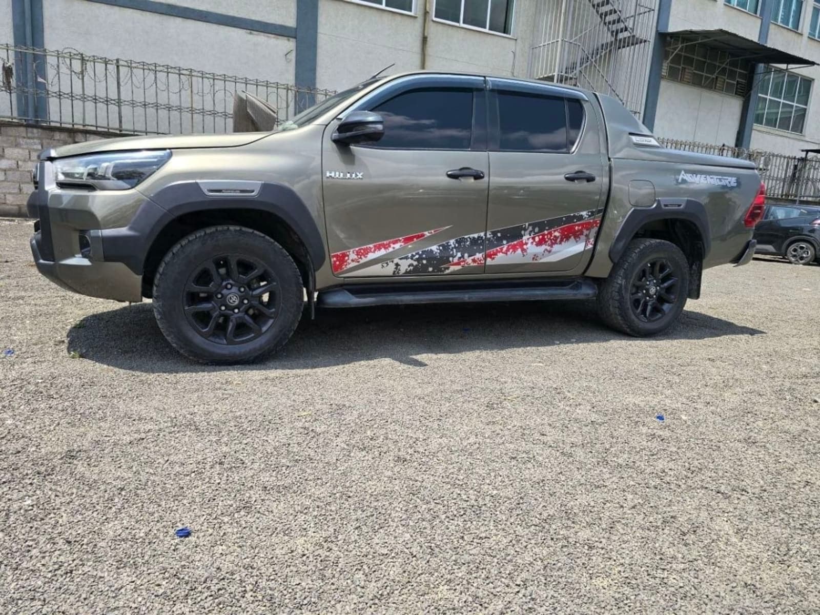 2022 Toyota Adventure Double cab
