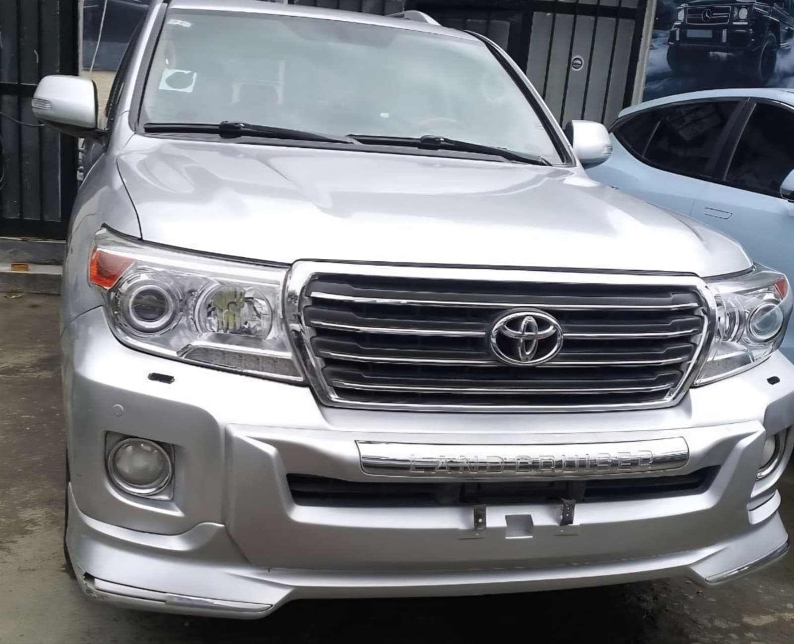 2014 Toyota LandCruiser V8