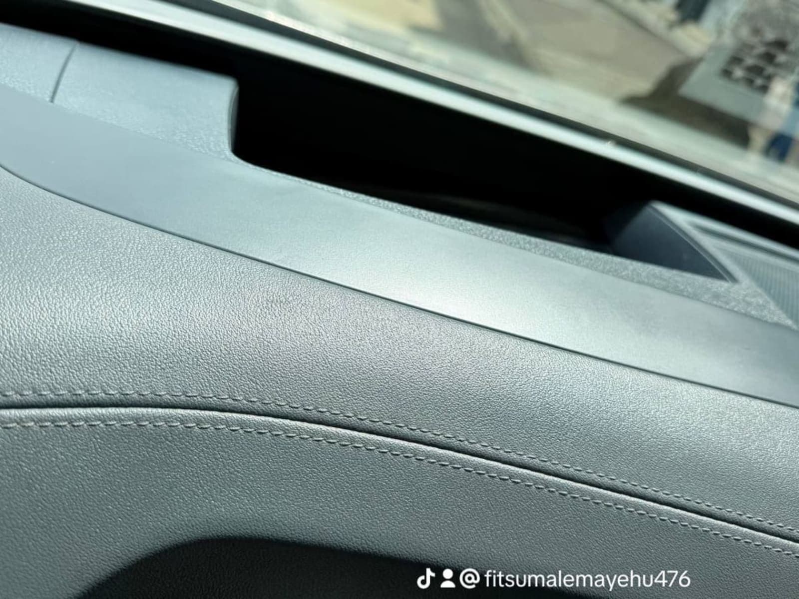 2023 Volkswagen ID6 Crozz PRO — photo 2