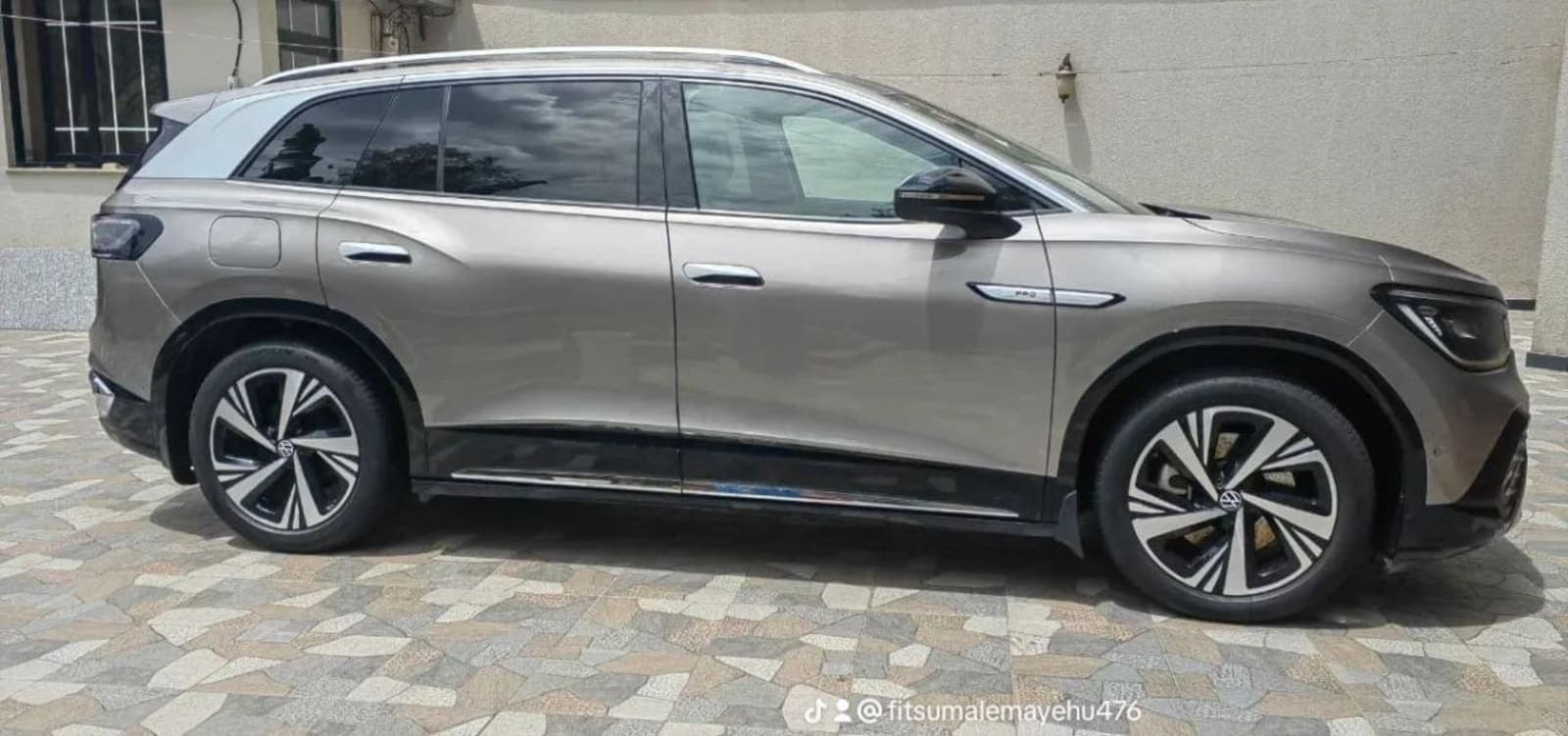 2023 Volkswagen ID6 Crozz PRO — photo 5