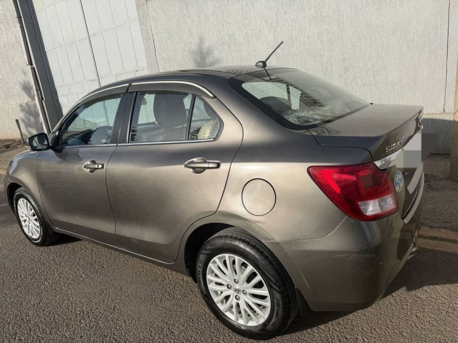 2022 Suzuki Dzire — photo 3